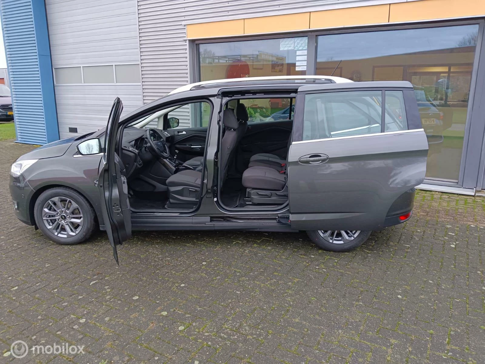 Hoofdafbeelding Ford Grand C-Max