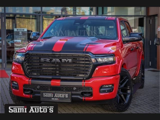 Dodge Ram Pick-Up PREMIUM NIGHT 2025 | HURRICAN 420PK 636 Nm | BOM VOL + 14.4 INCH SCHERM + LUCHTVERING + HUD | PRIJS MET LPG EN COVER EN GARANTIE | DUBBELE CABINE | PICK UP | 5 PERSOONS | DC | GRIJSKENTEKEN | PR4 FLAME RED | VOORRAAD NR 2226 - 4993