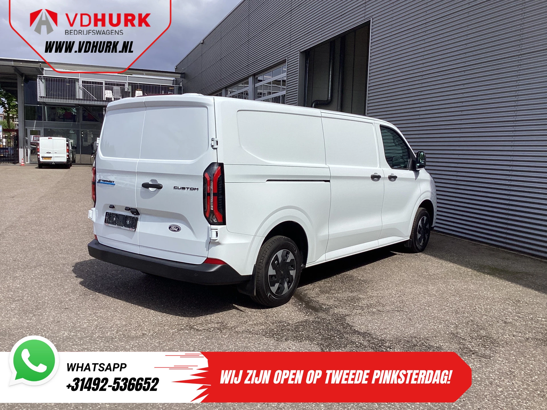 Hoofdafbeelding Ford E-Transit Custom
