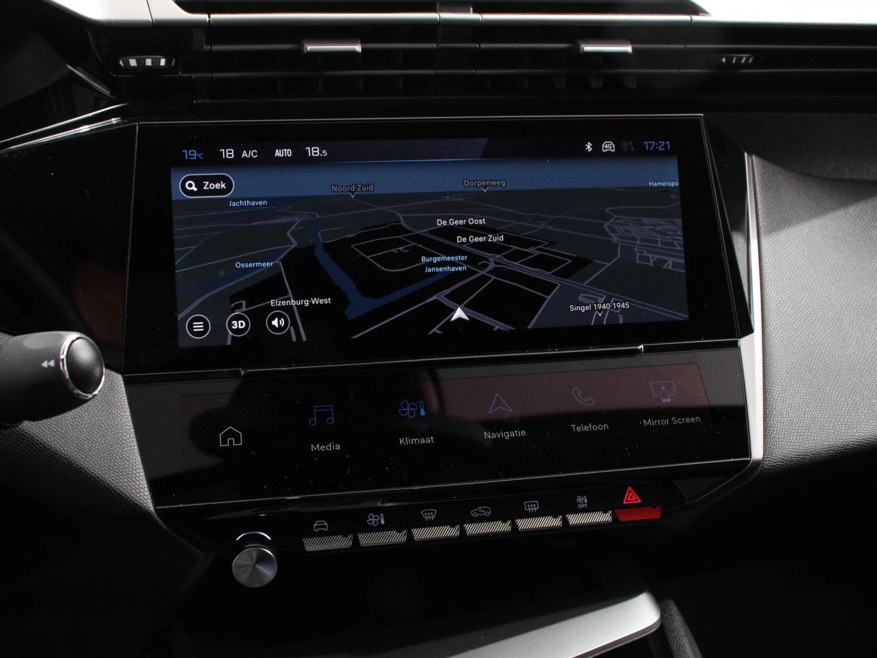 Hoofdafbeelding Peugeot 408