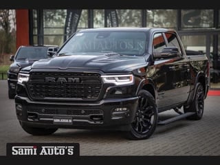 Dodge Ram 1500 LIMITED NIGHT 540PK 706 Nm 2025 | XB9 | MASSAGE | BOM VOL | CREW CAB | DUBBELE CABINE | GRIJSKENTEKEN | €99950,- EXCL BTW | VOORRAAD 2265 - 9034