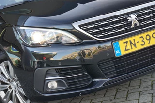 Peugeot 308 SW 1.2 PureTech Blue Lease Premium - Noir Perla - Clima/Pano/Cruise