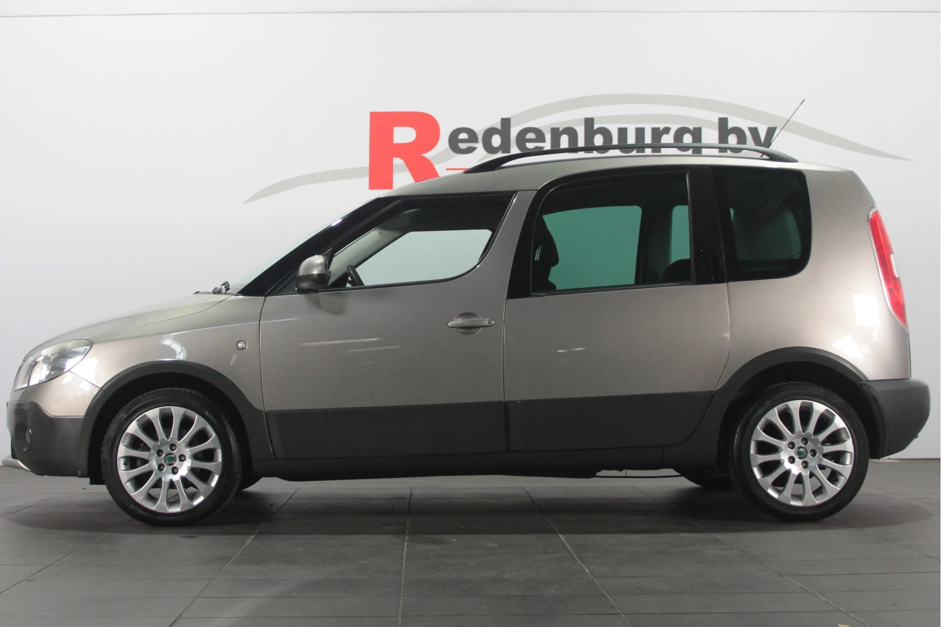 Hoofdafbeelding Škoda Roomster