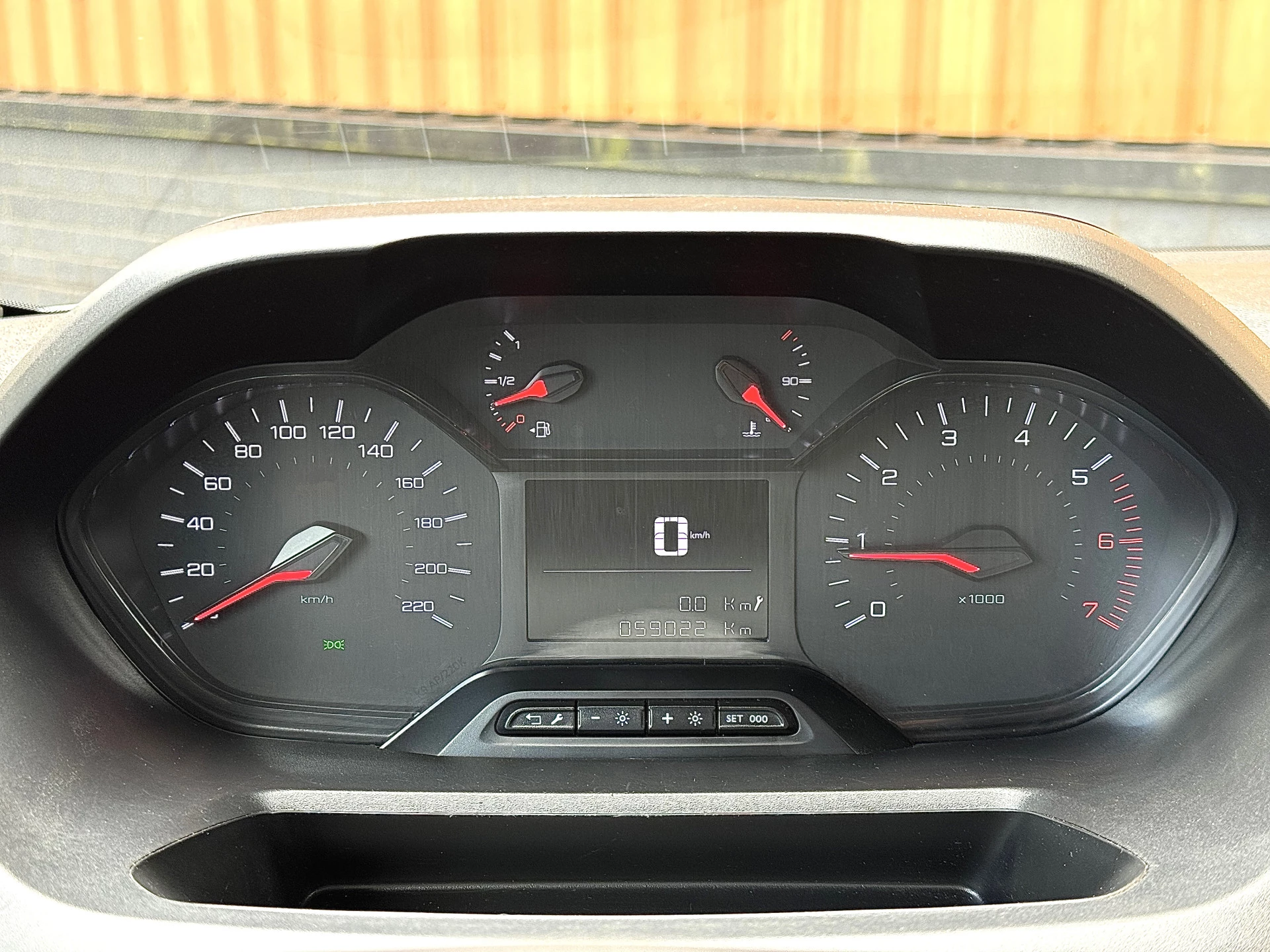 Hoofdafbeelding Peugeot Partner