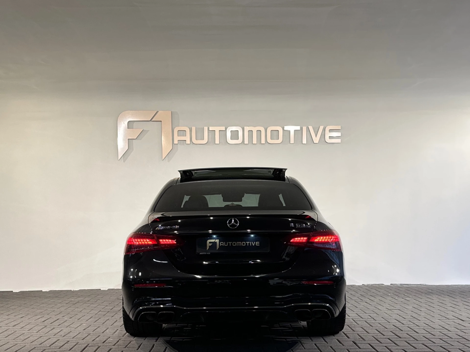 Hoofdafbeelding Mercedes-Benz E-Klasse