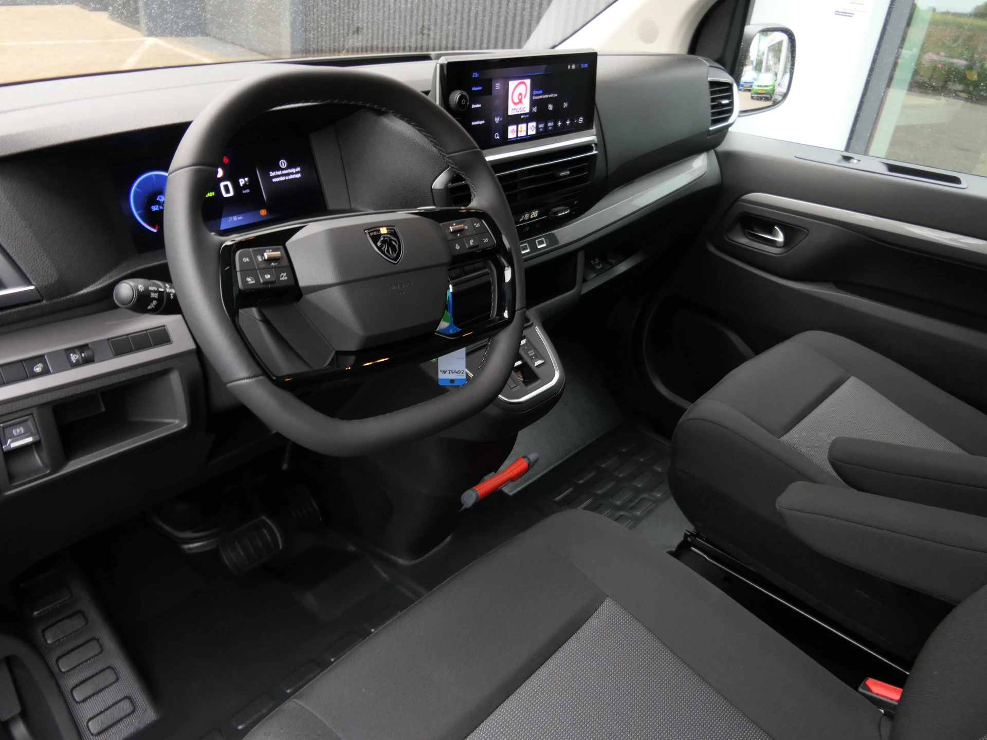 Hoofdafbeelding Peugeot e-Traveller