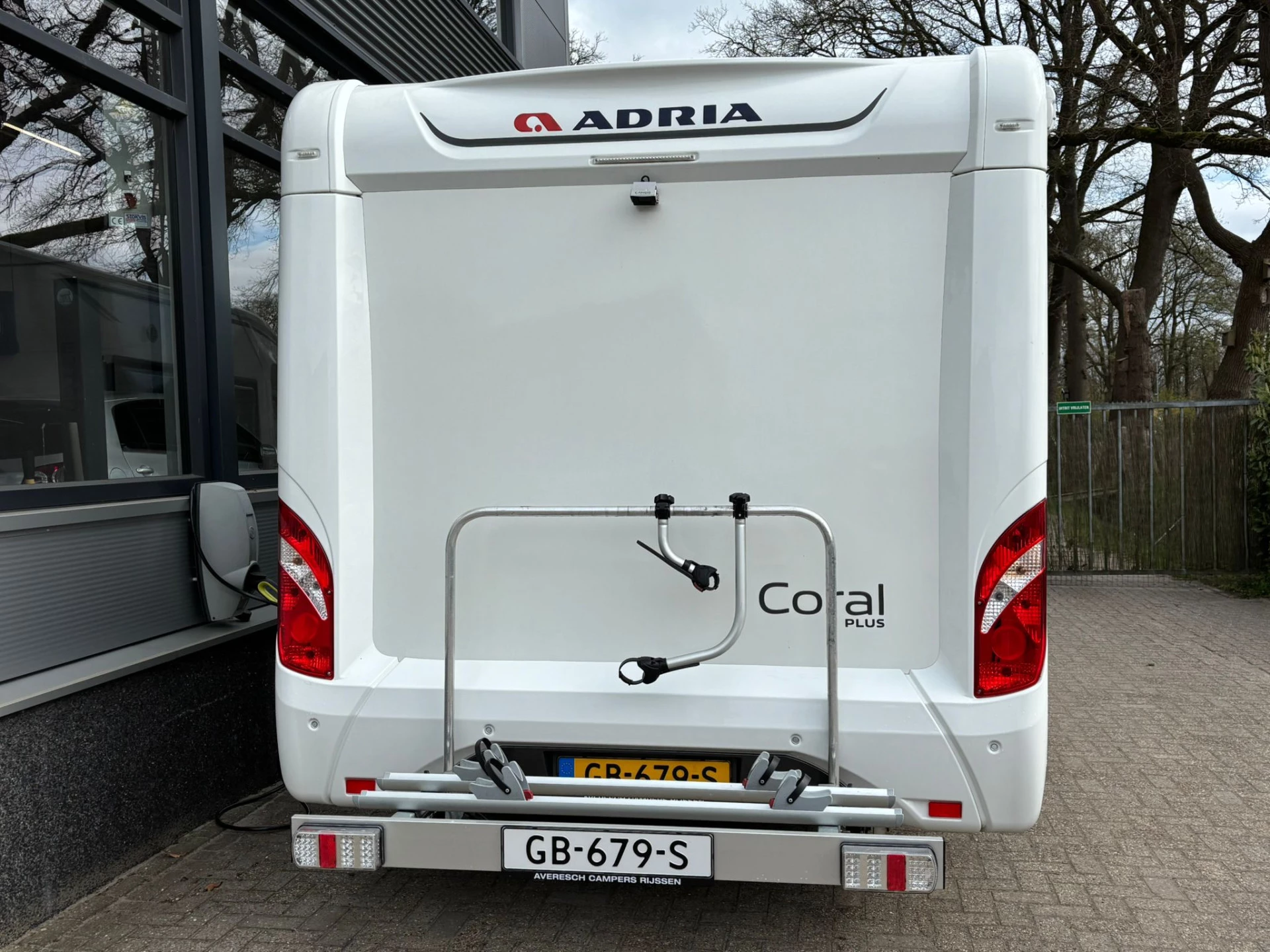 Hoofdafbeelding Adria CORAL S 670SL
