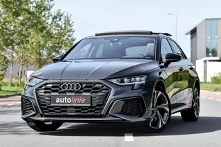 Audi A3 Sportback 45 TFSI e S edition Competition. BTW, Pano, Keyless, Sfeer, Camera, CarPlay!