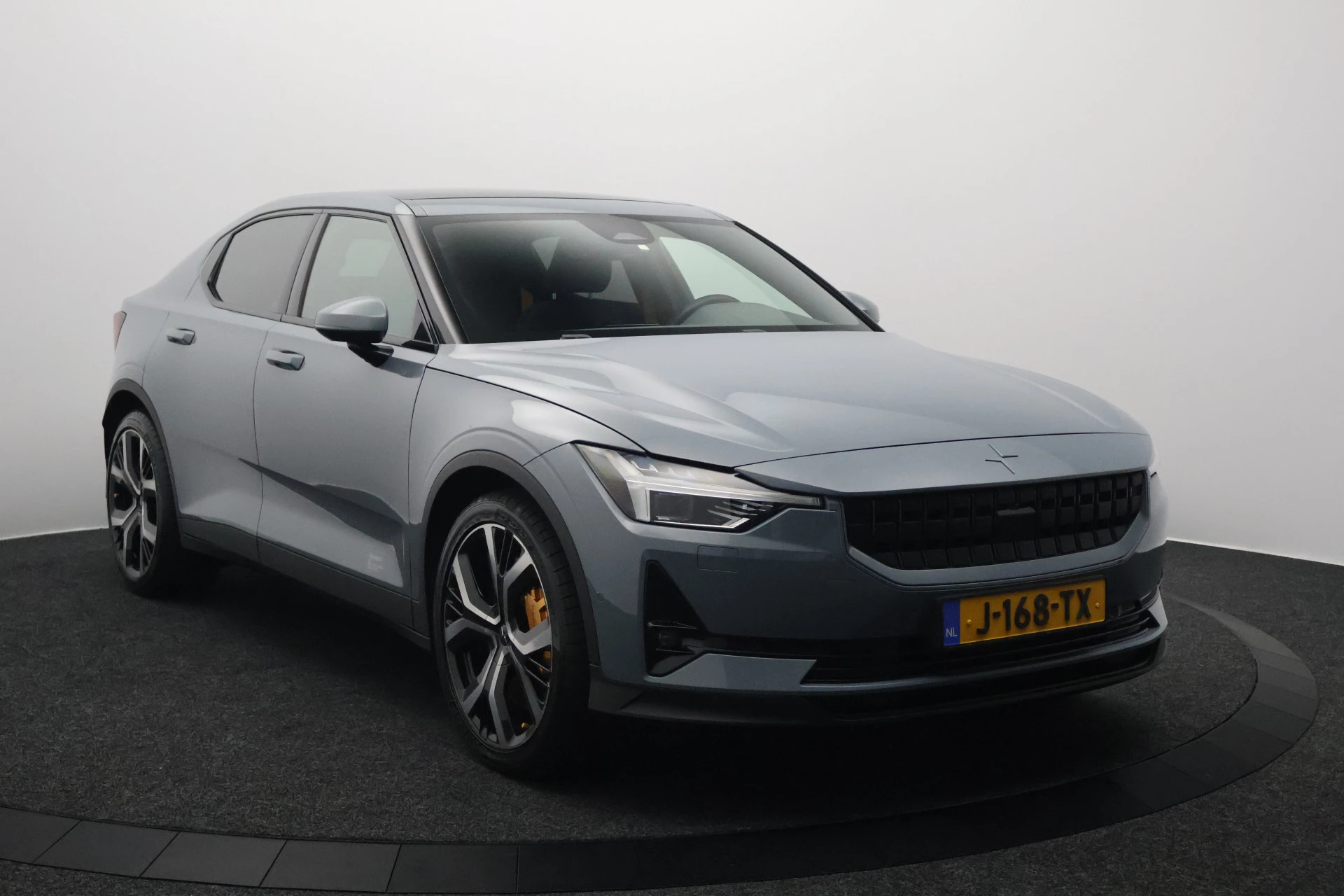 Hoofdafbeelding Polestar 2