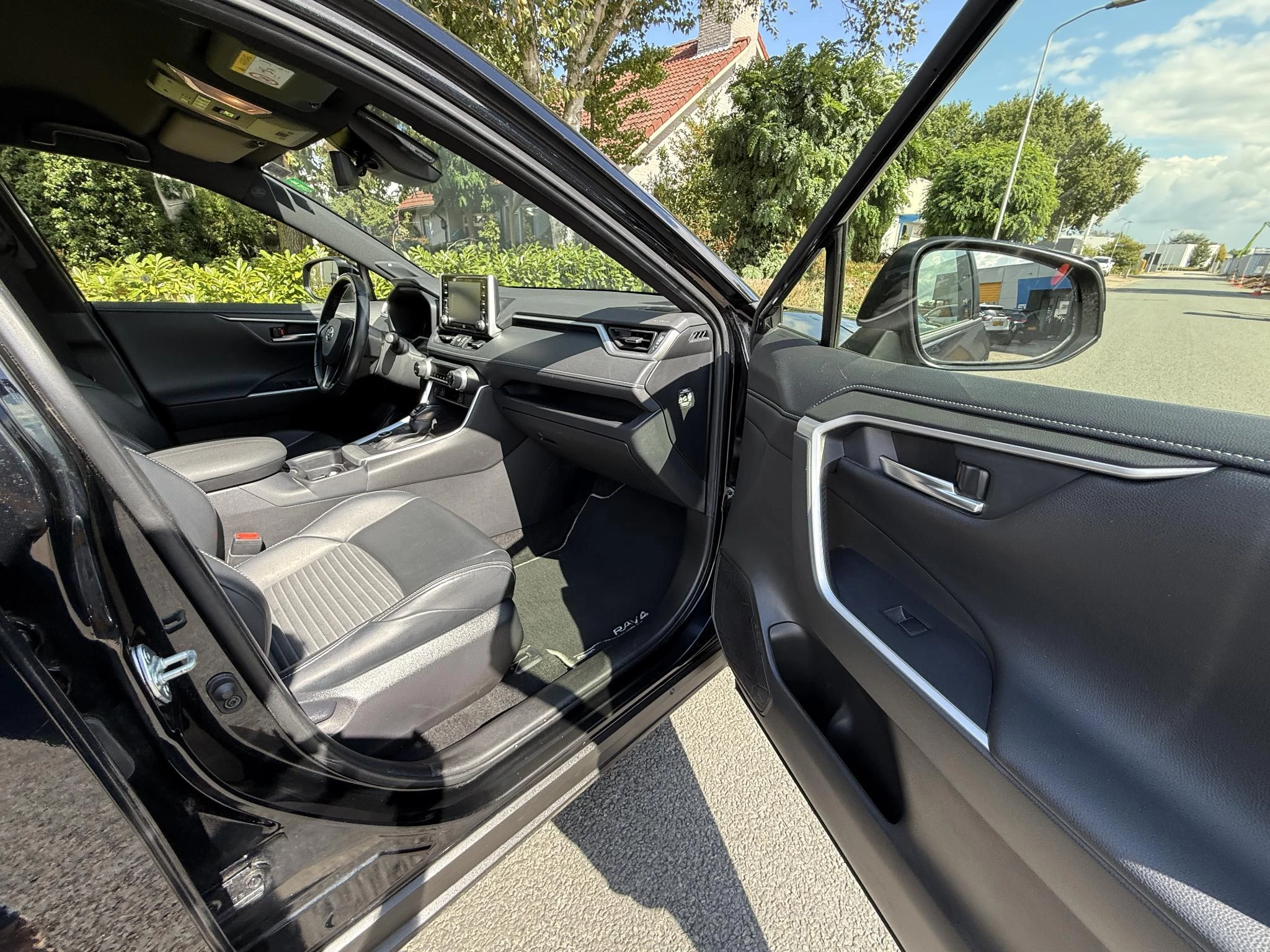 Hoofdafbeelding Toyota RAV4