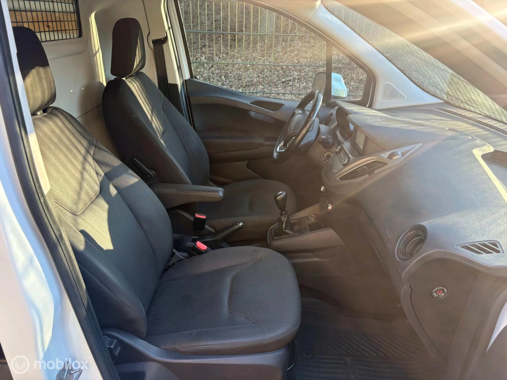 Hoofdafbeelding Ford Transit Courier