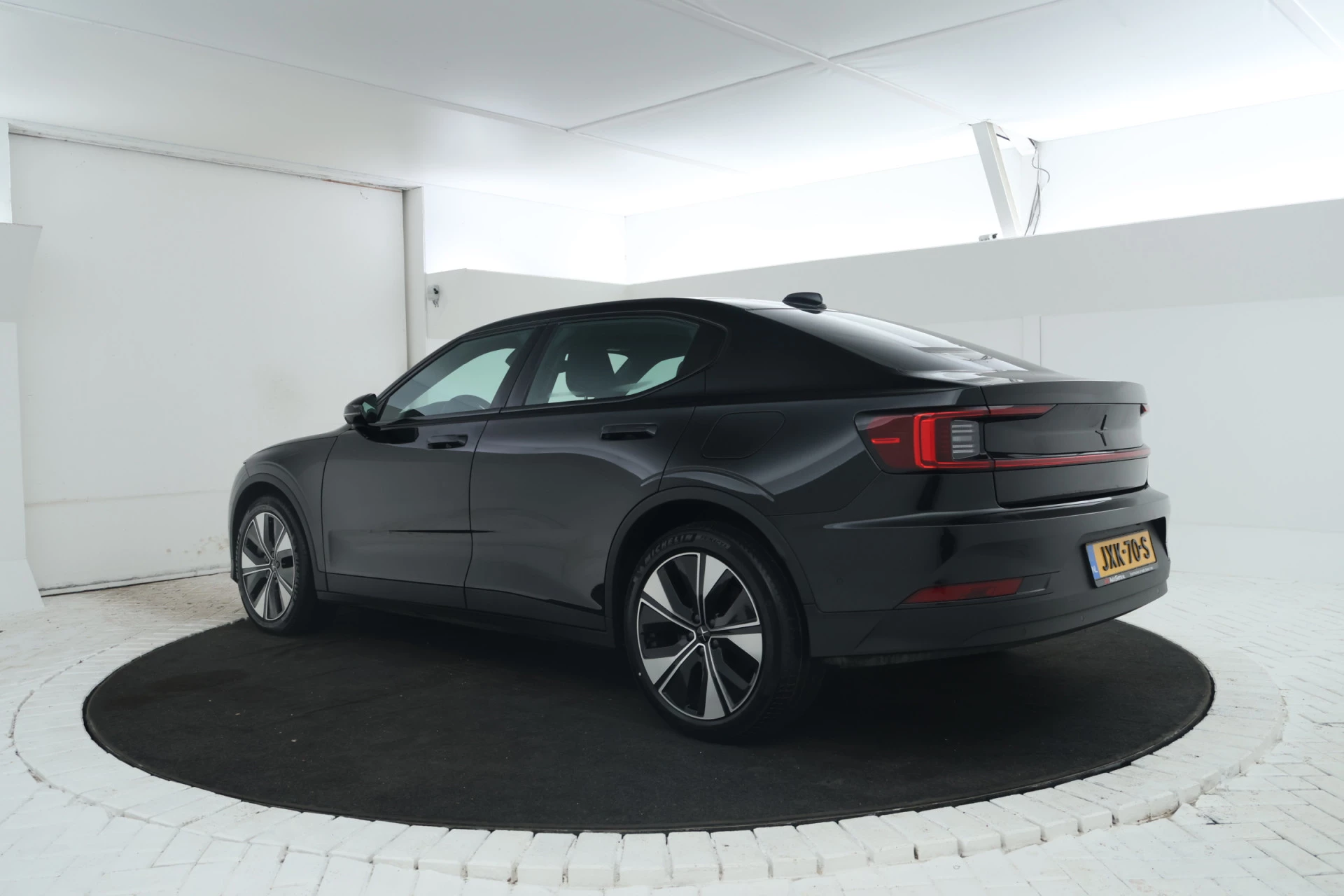 Hoofdafbeelding Polestar 2