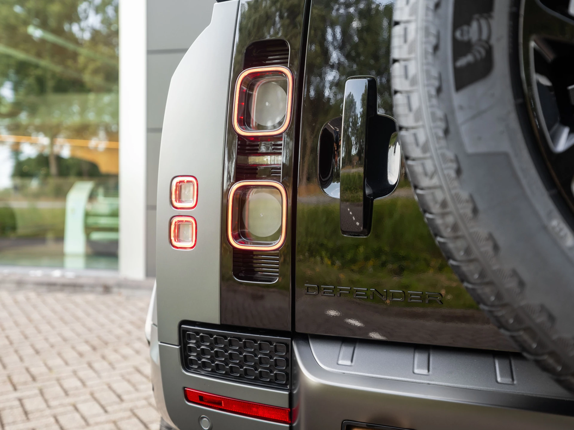 Hoofdafbeelding Land Rover Defender