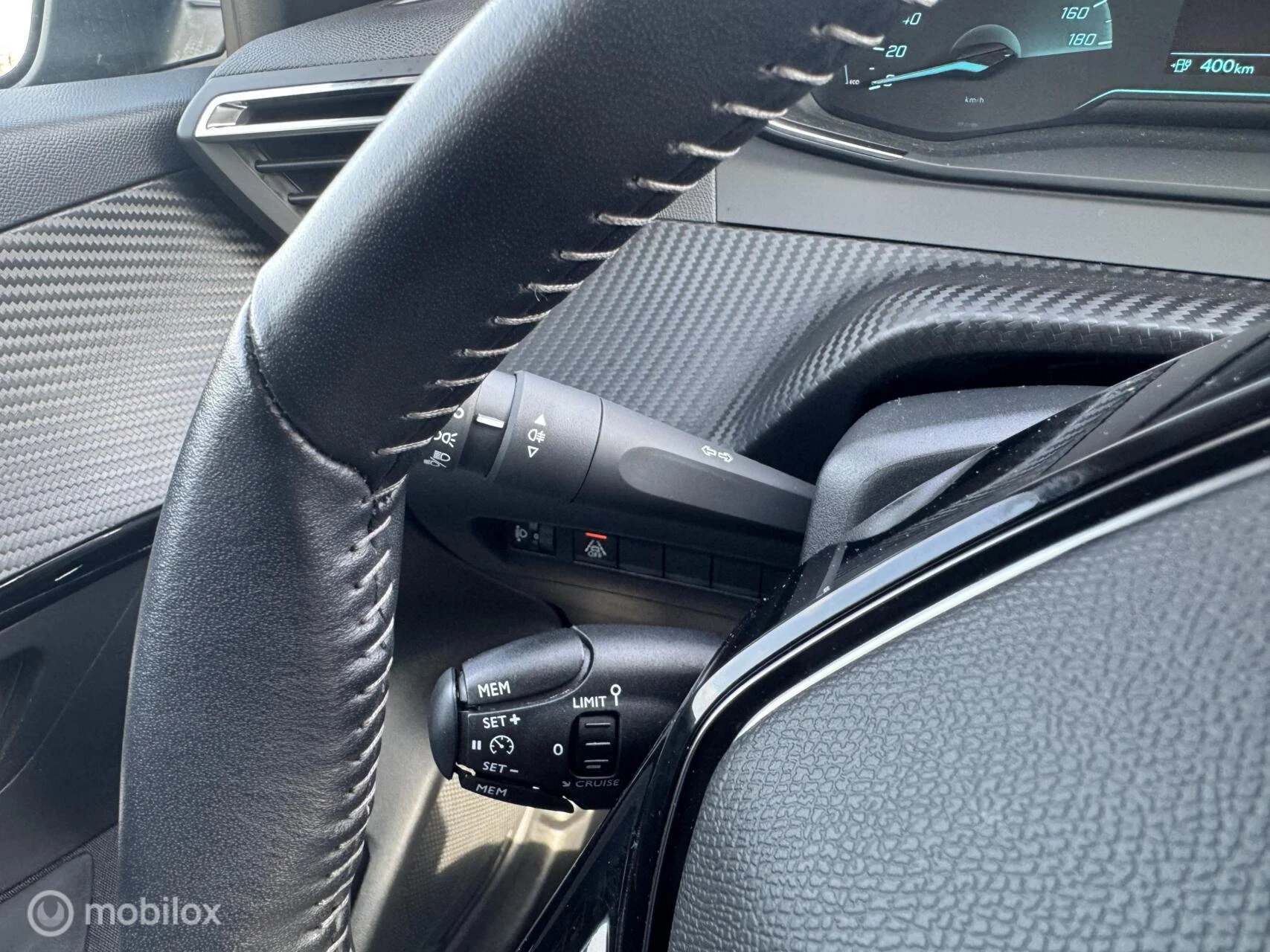 Hoofdafbeelding Peugeot e-208