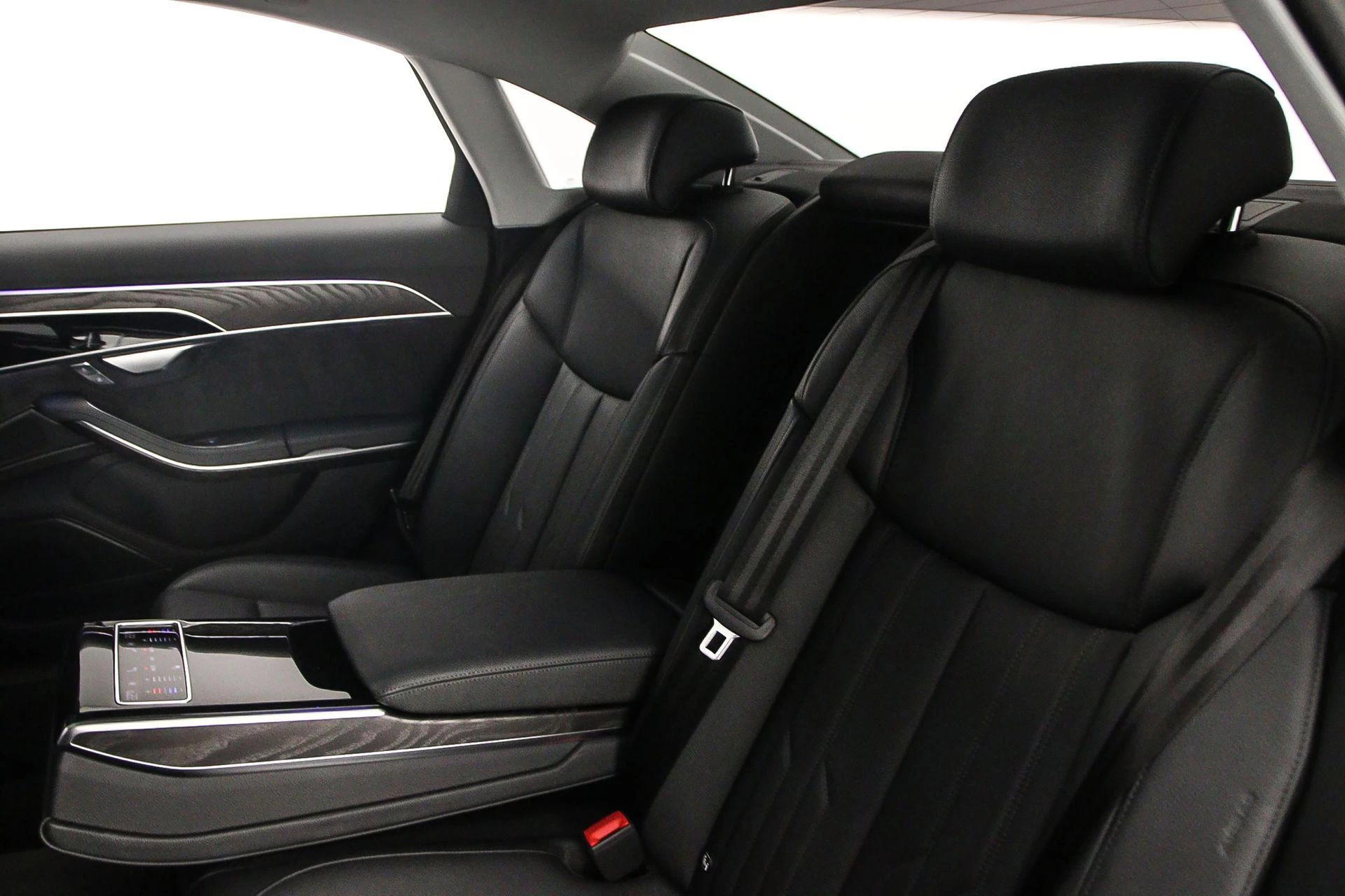 Hoofdafbeelding Audi A8