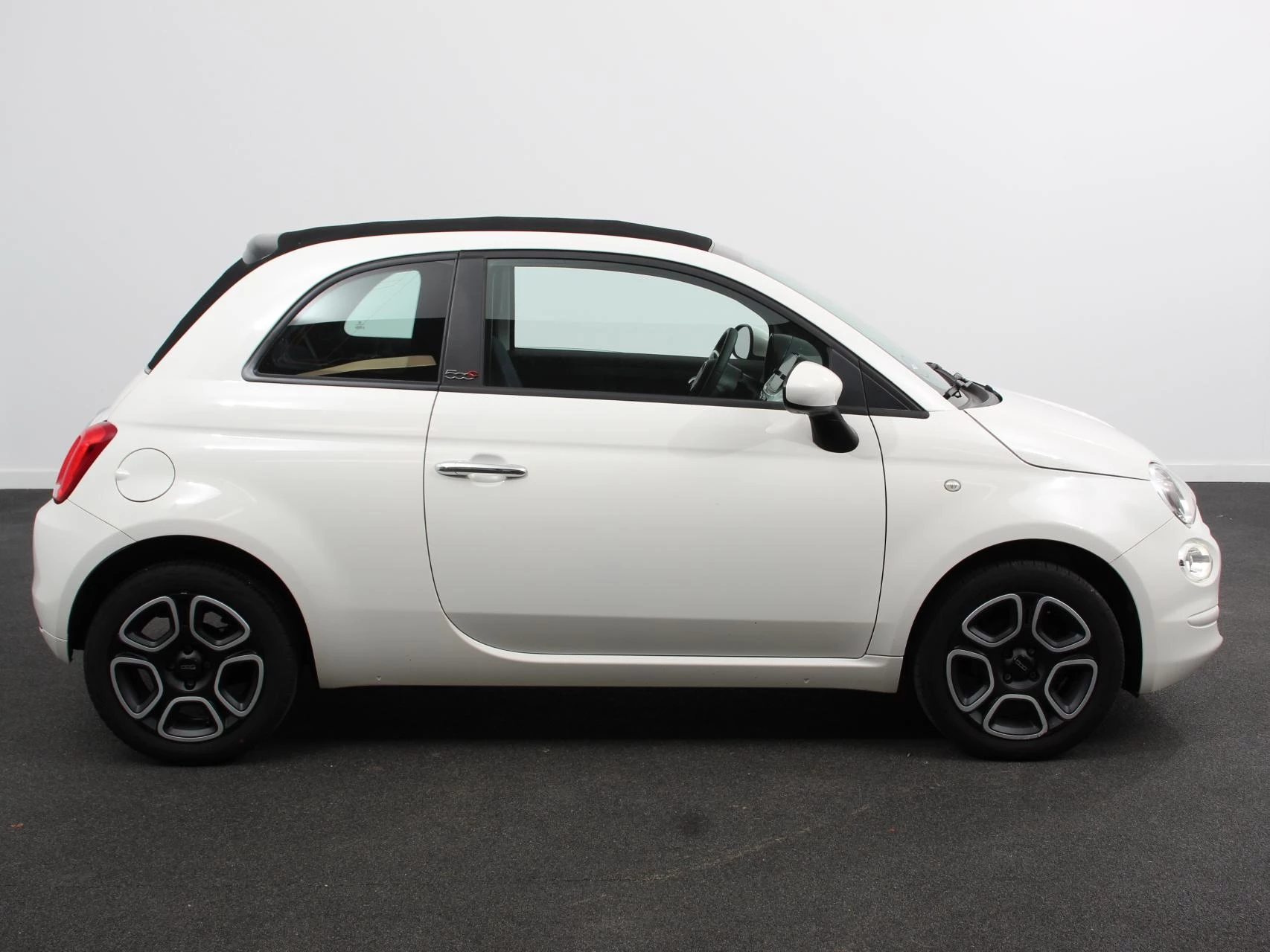 Hoofdafbeelding Fiat 500C