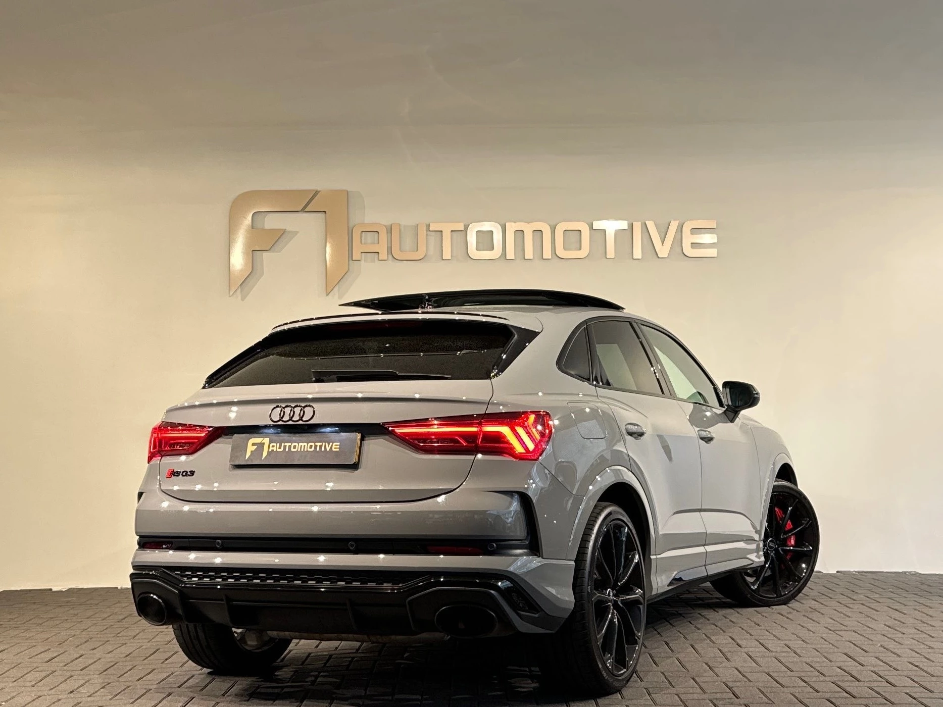 Hoofdafbeelding Audi RSQ3