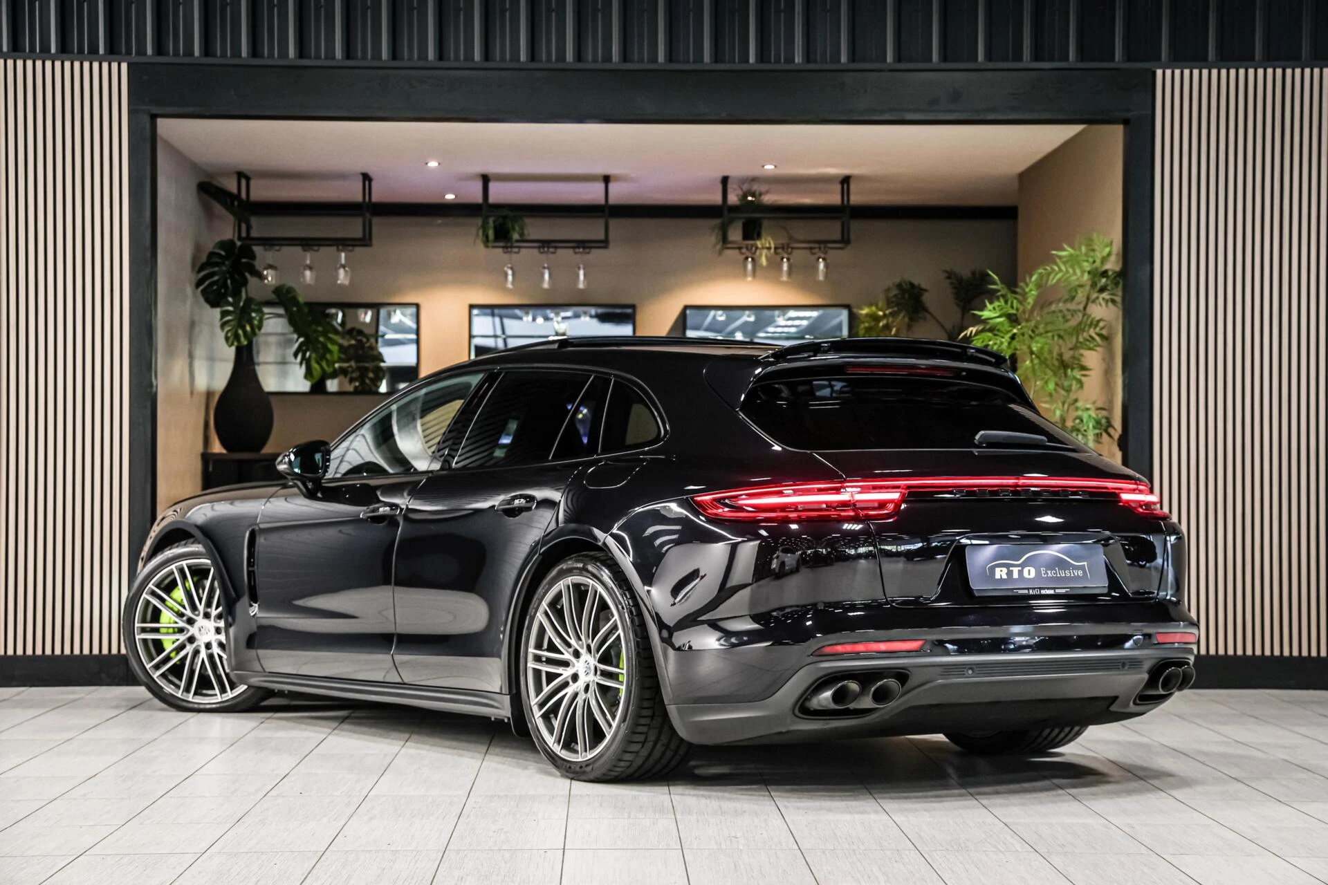Hoofdafbeelding Porsche Panamera