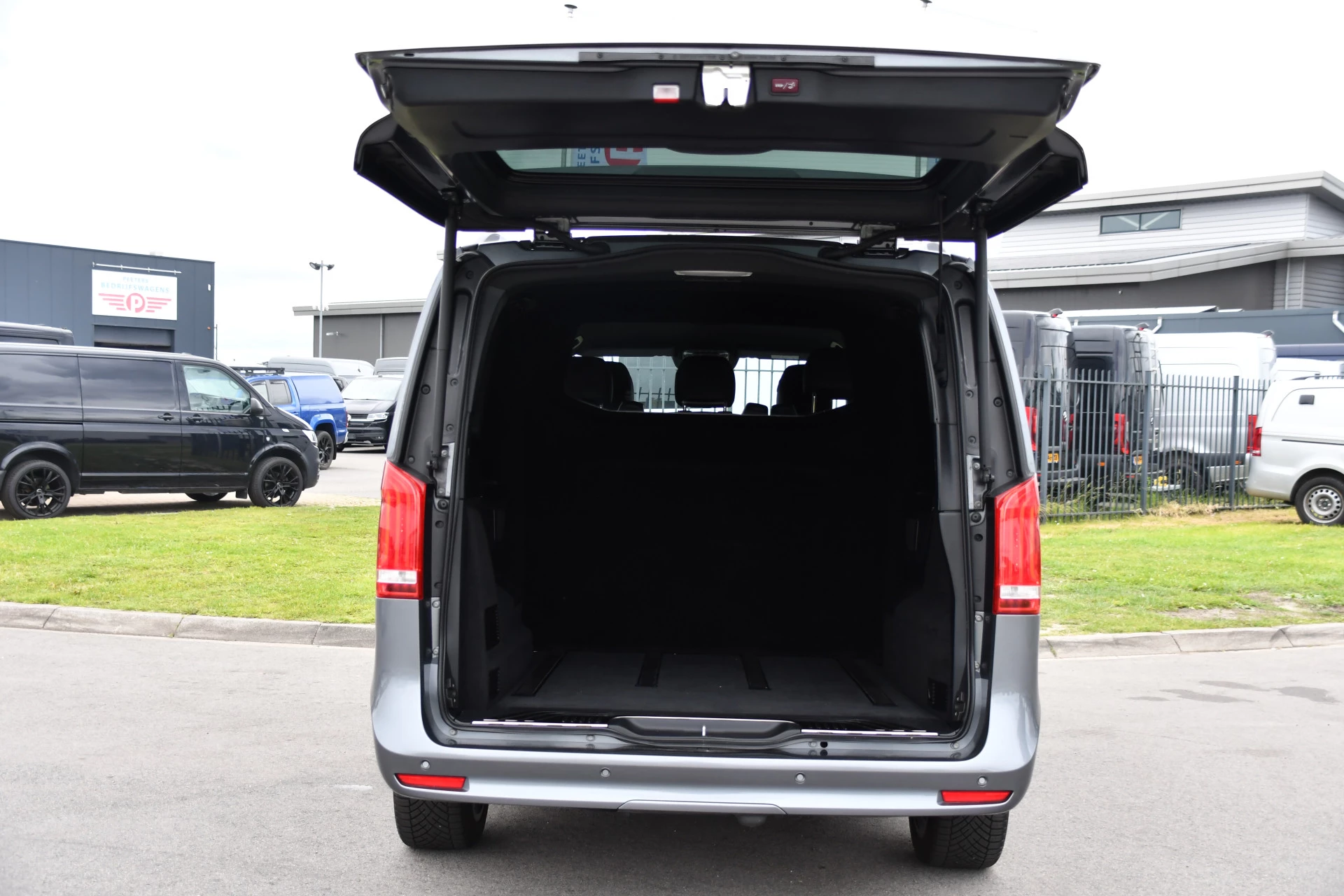 Hoofdafbeelding Mercedes-Benz V-Klasse