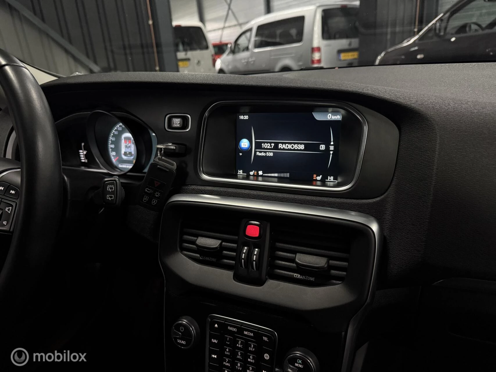 Hoofdafbeelding Volvo V40