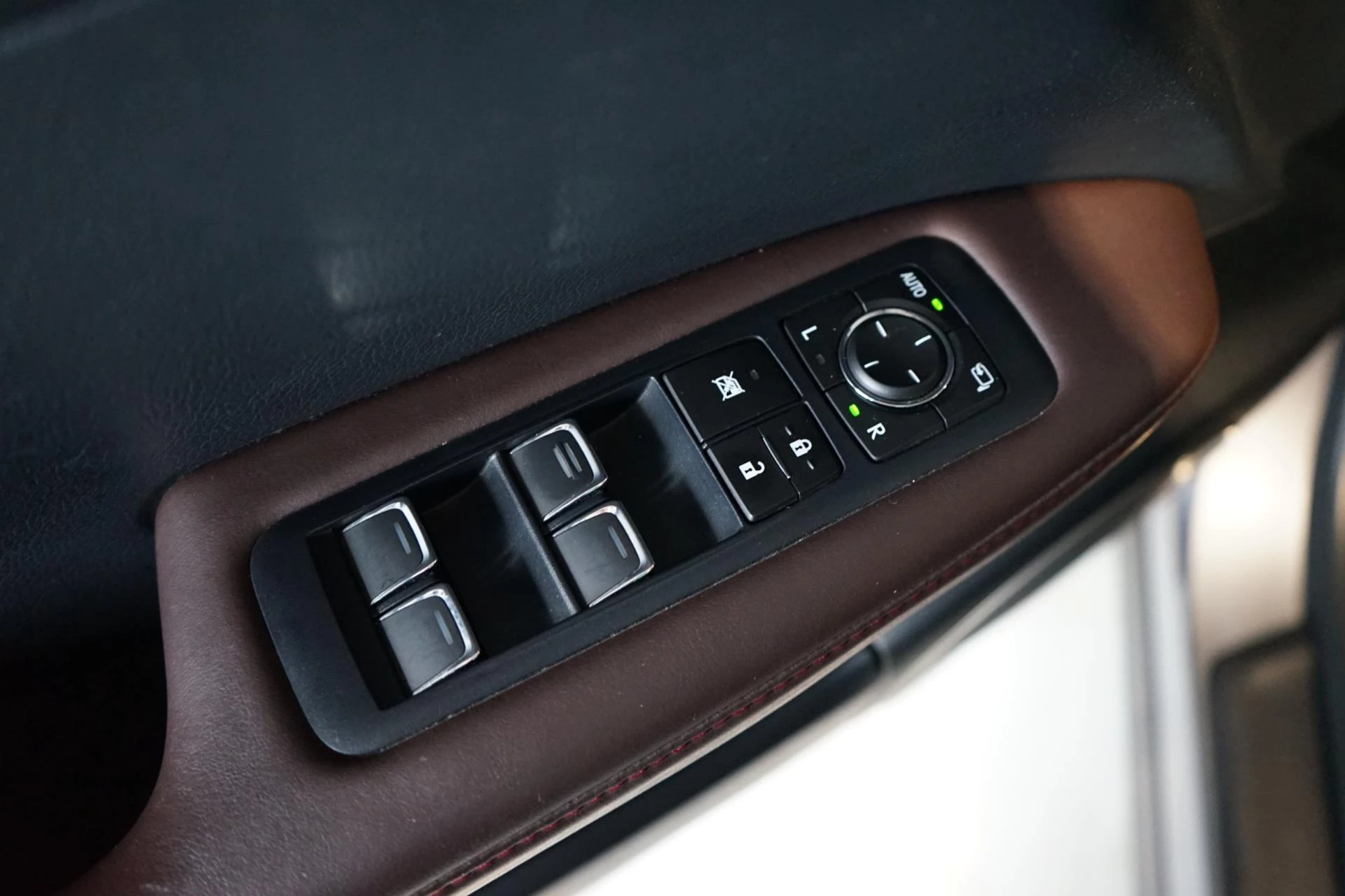 Hoofdafbeelding Lexus RX