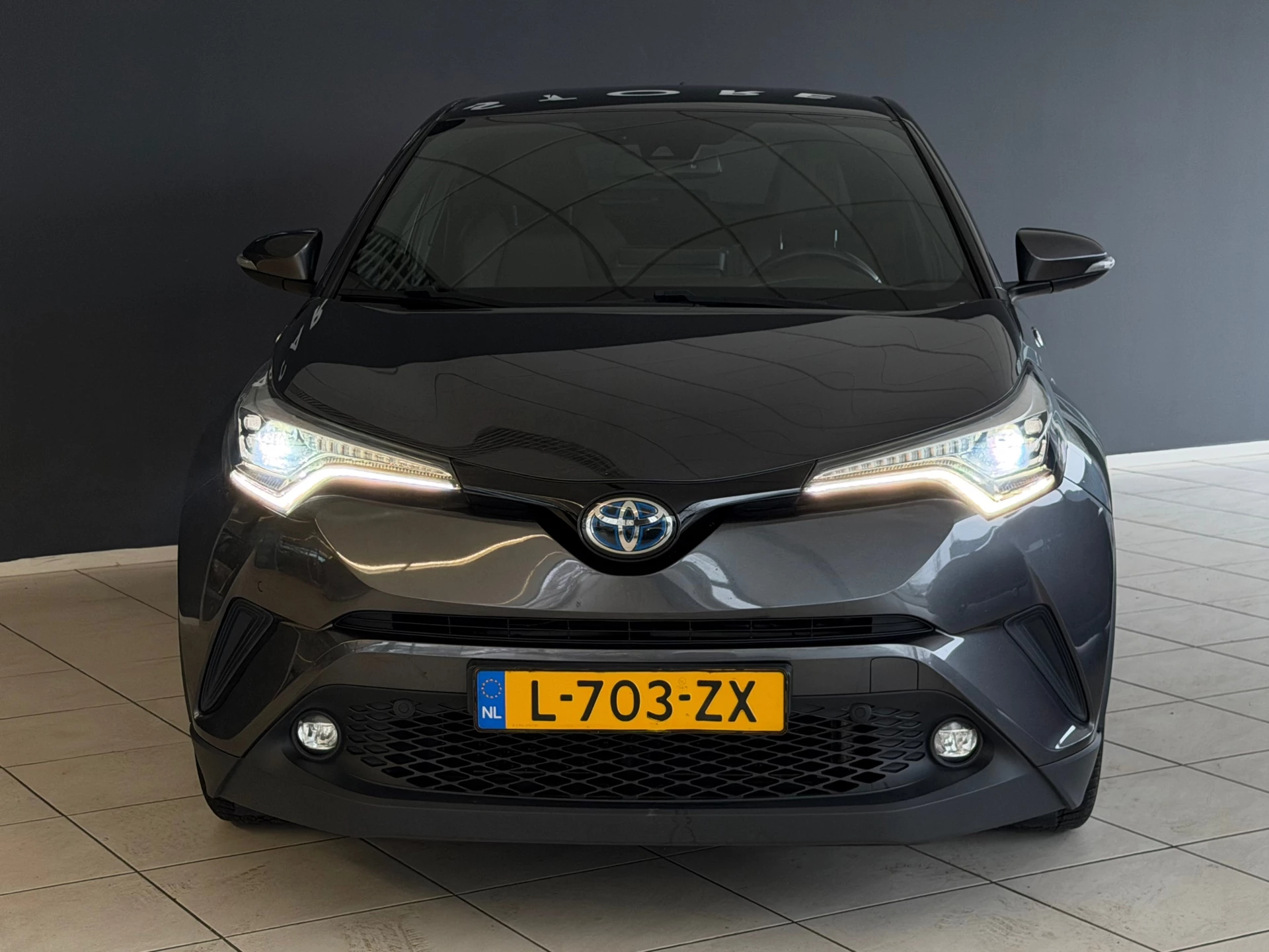 Hoofdafbeelding Toyota C-HR