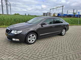Skoda Superb 1.8 TSI Ambition Business Line  RUIMTE AUTO!