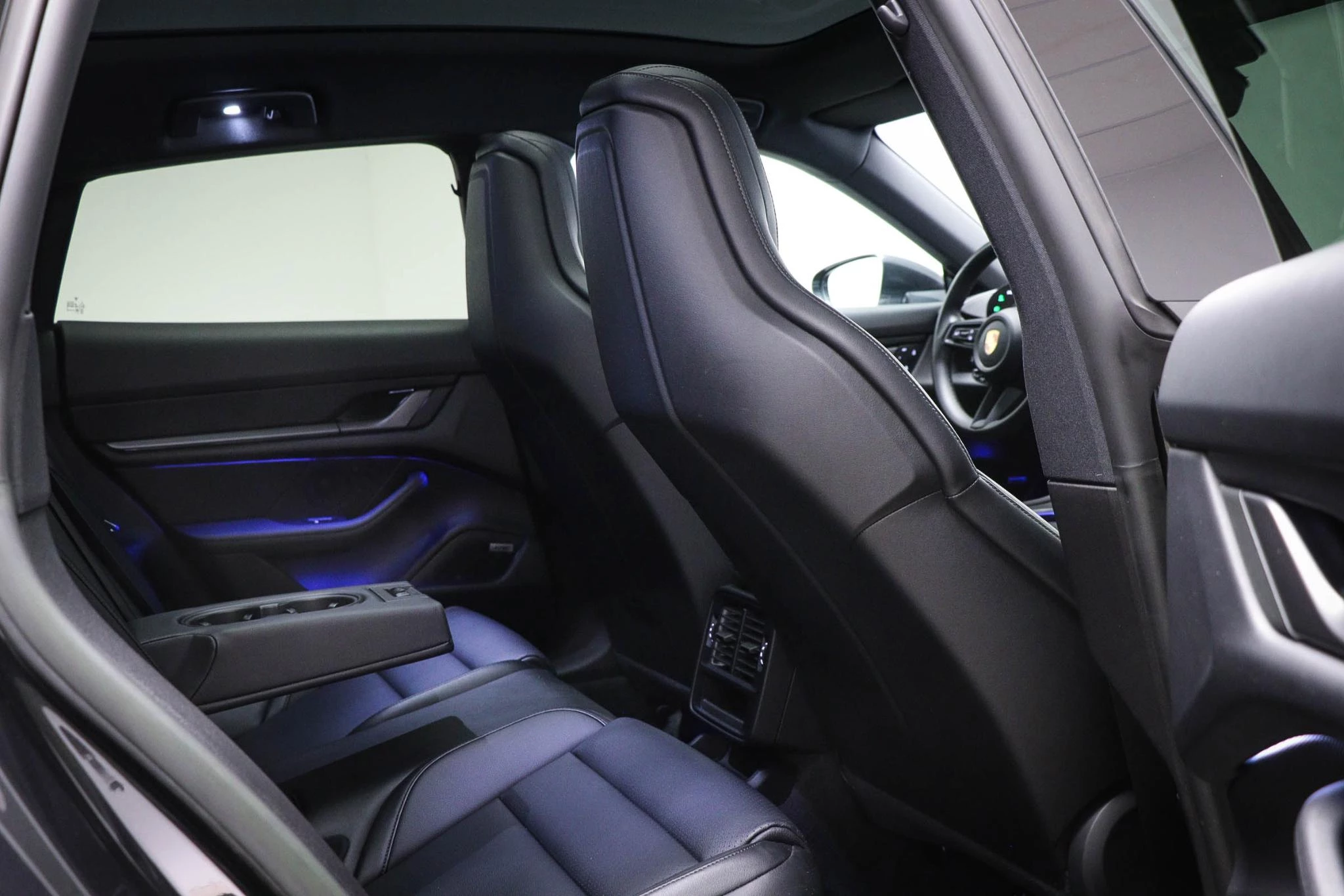 Hoofdafbeelding Porsche Taycan