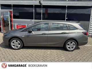 Hoofdafbeelding Opel Astra Opel Astra Sports Tourer 1.2 Business Edition