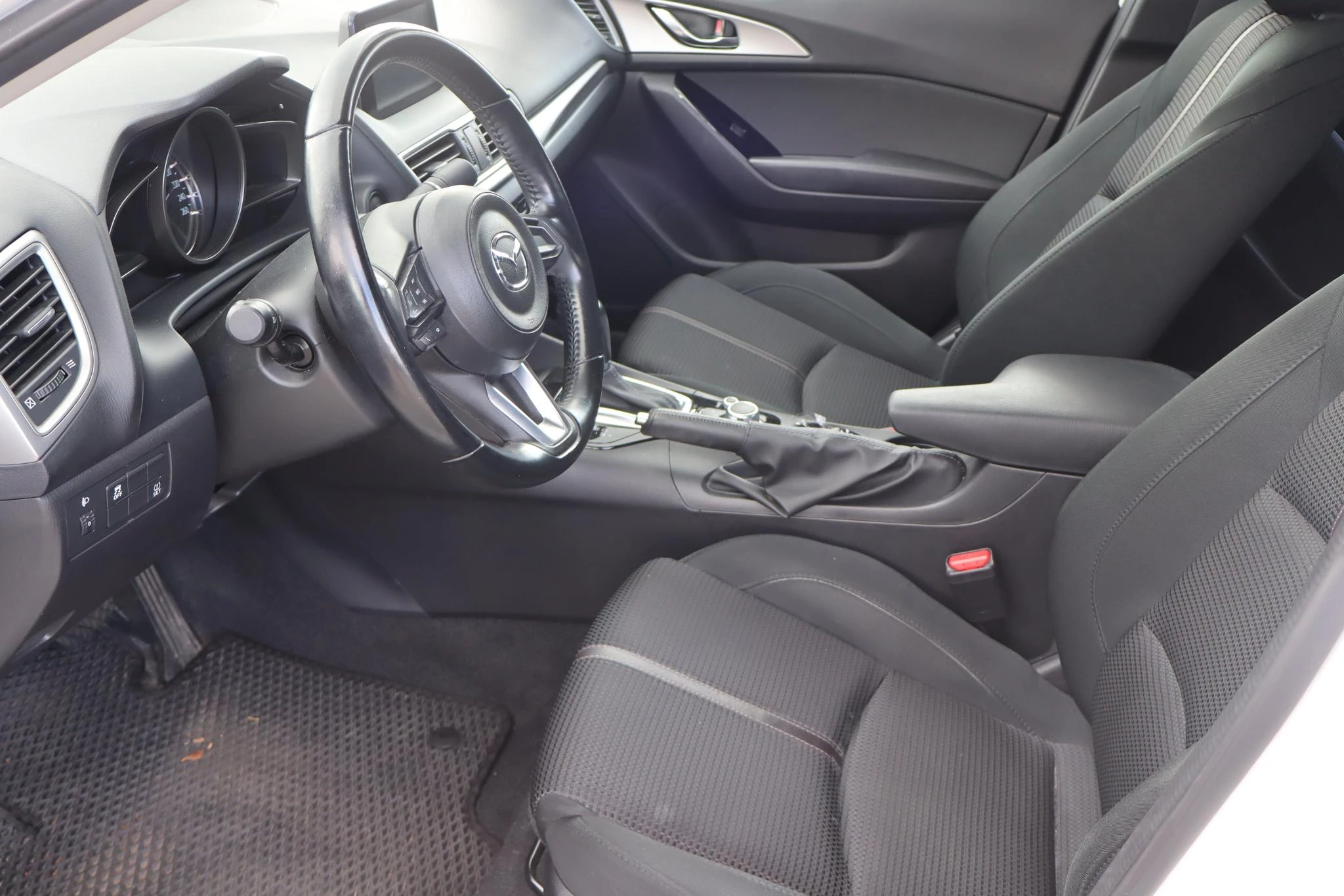 Hoofdafbeelding Mazda 3