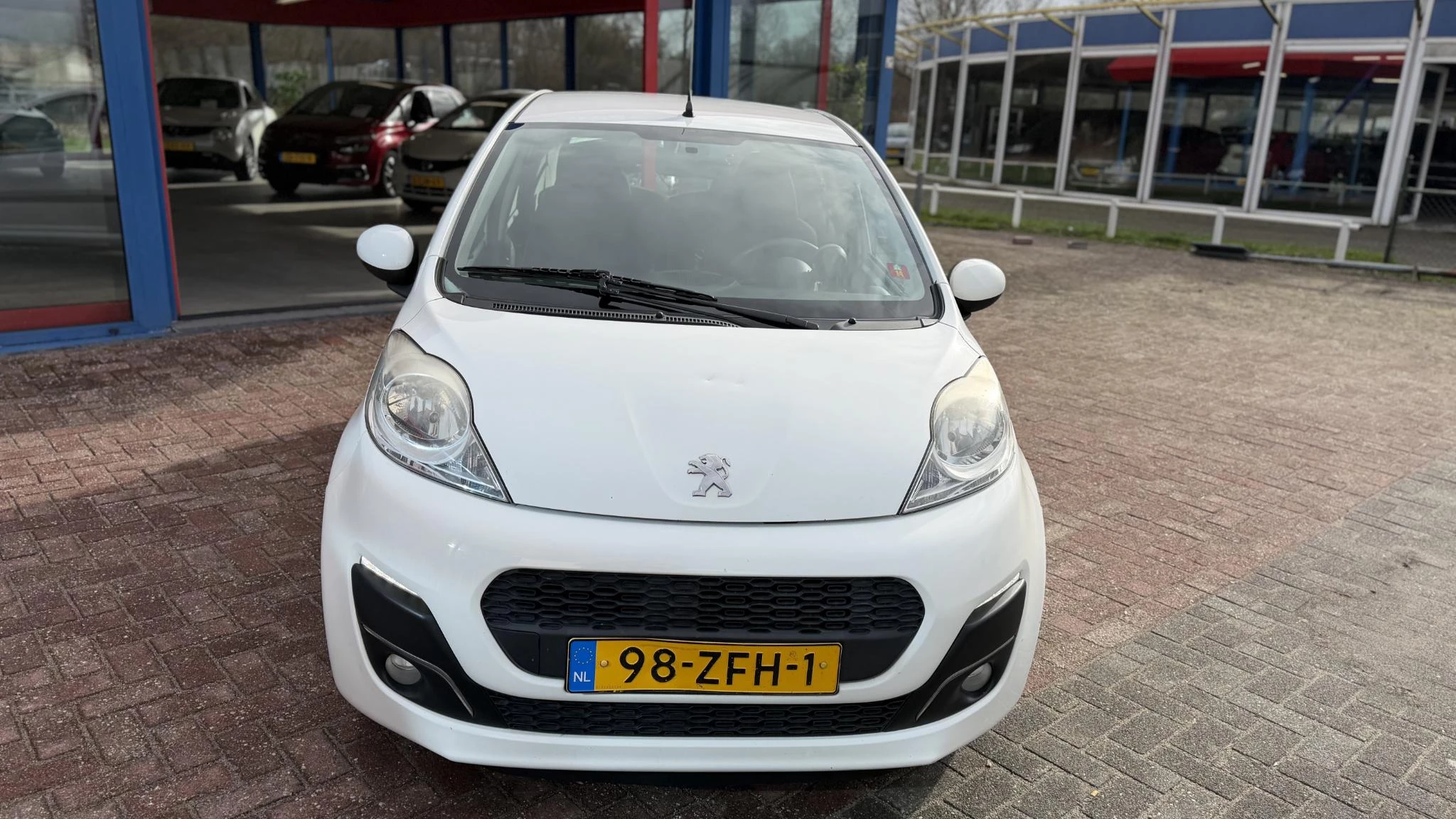 Hoofdafbeelding Peugeot 107