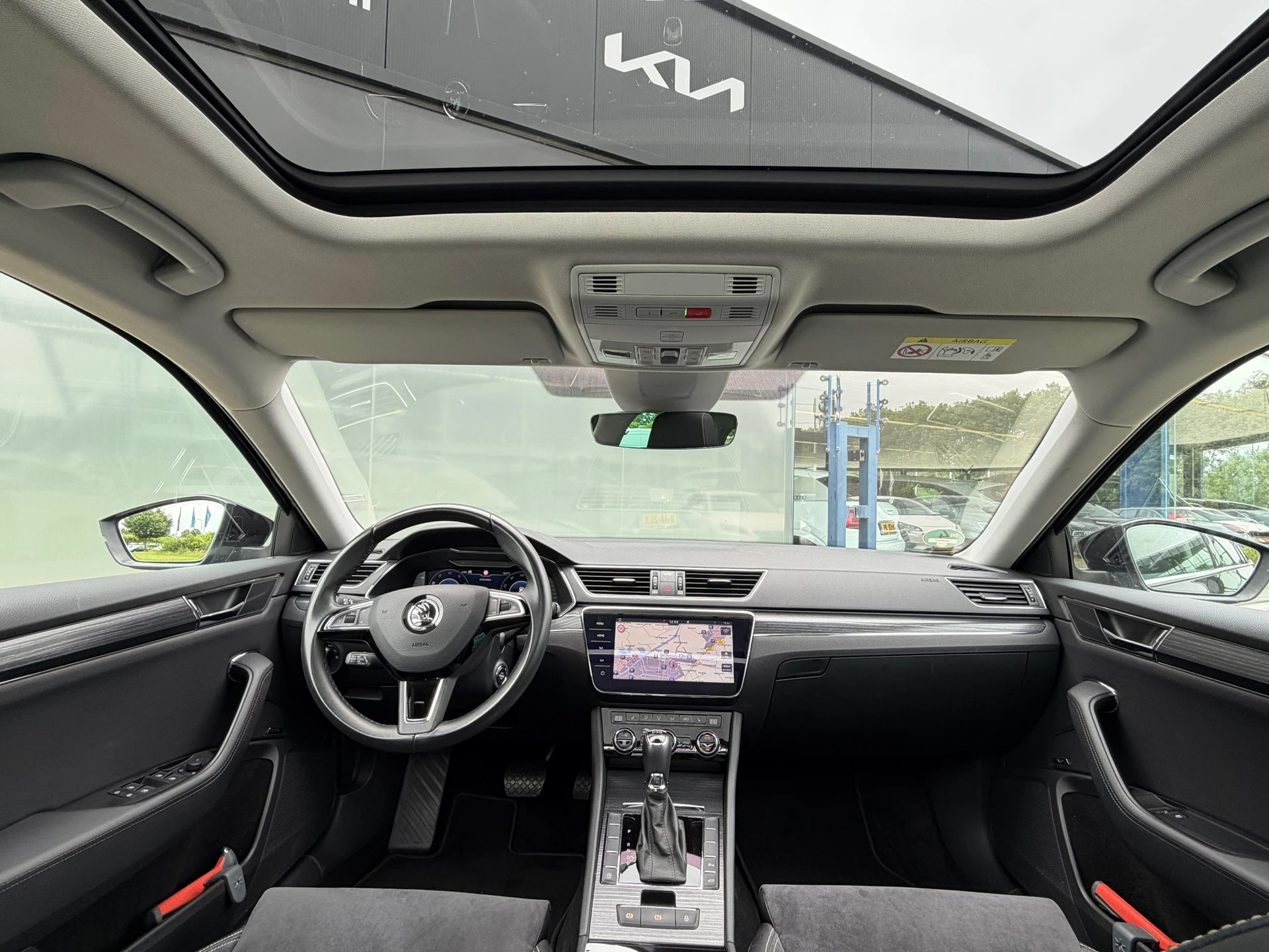 Hoofdafbeelding Škoda Superb