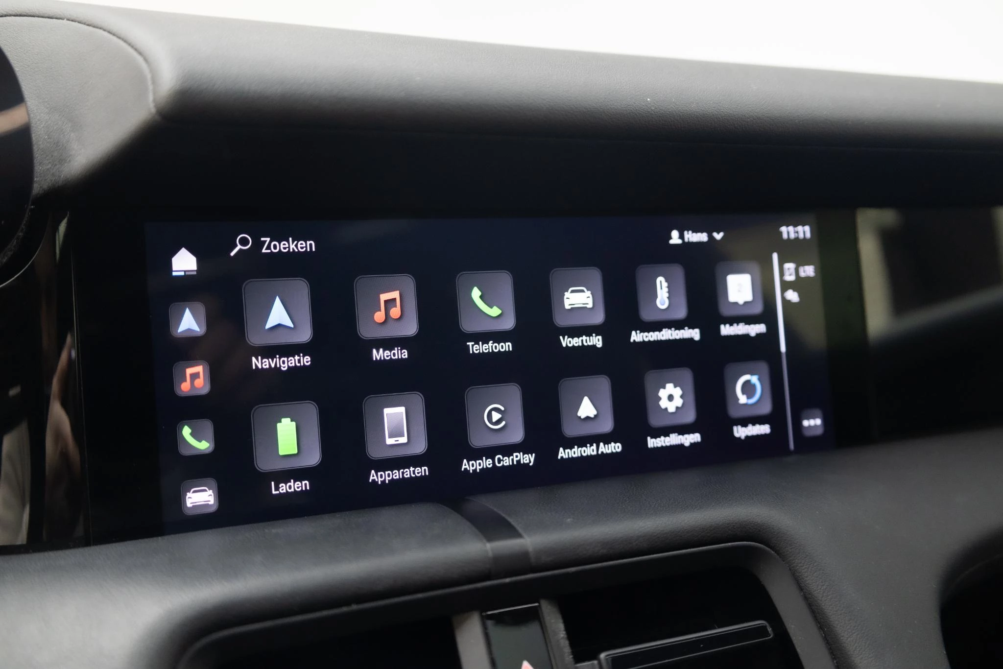 Hoofdafbeelding Porsche Taycan