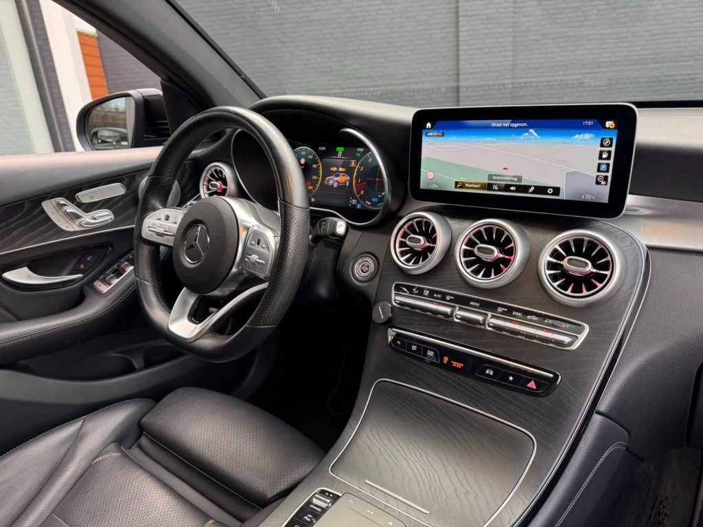 Hoofdafbeelding Mercedes-Benz GLC