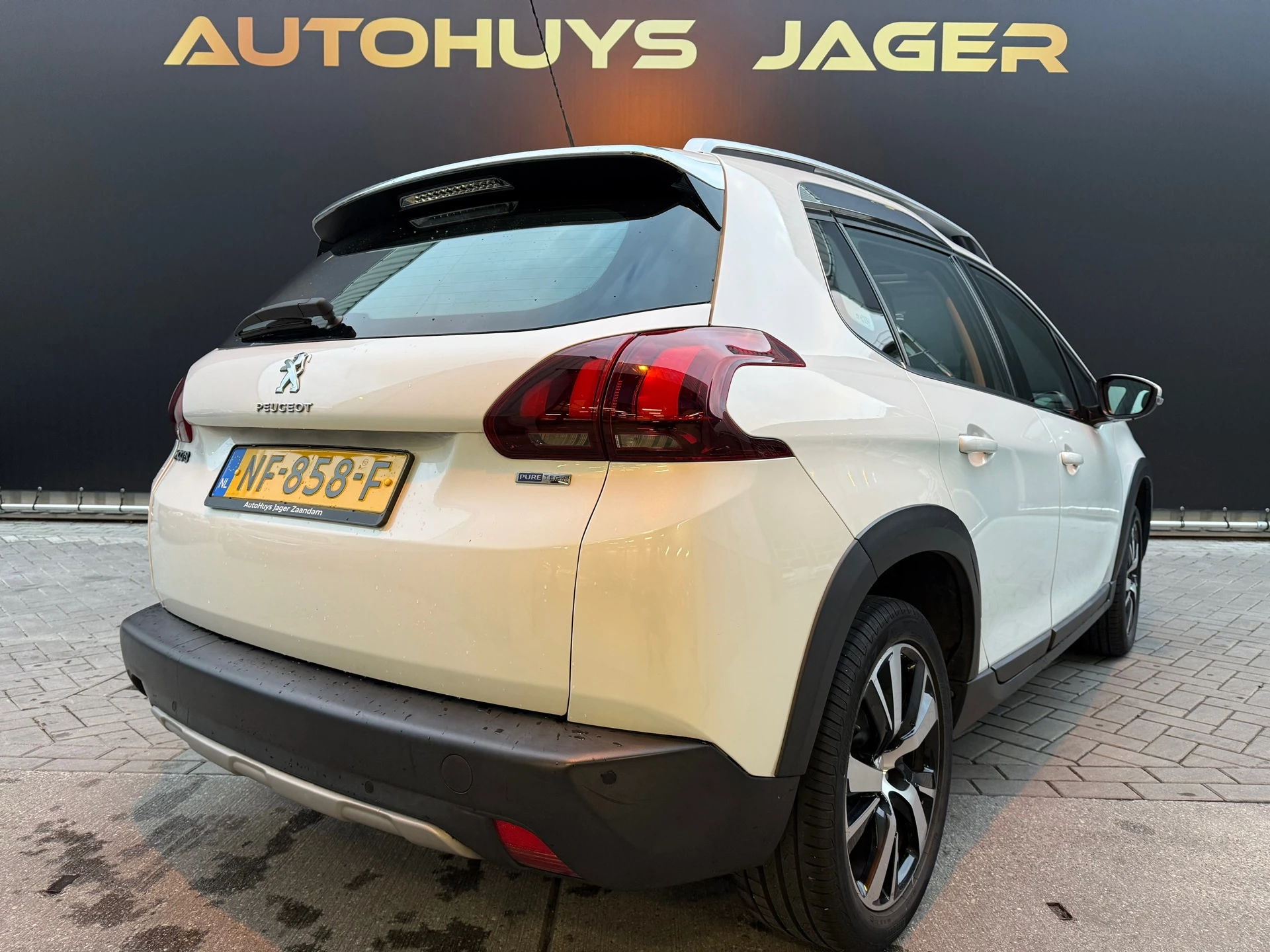 Hoofdafbeelding Peugeot 2008