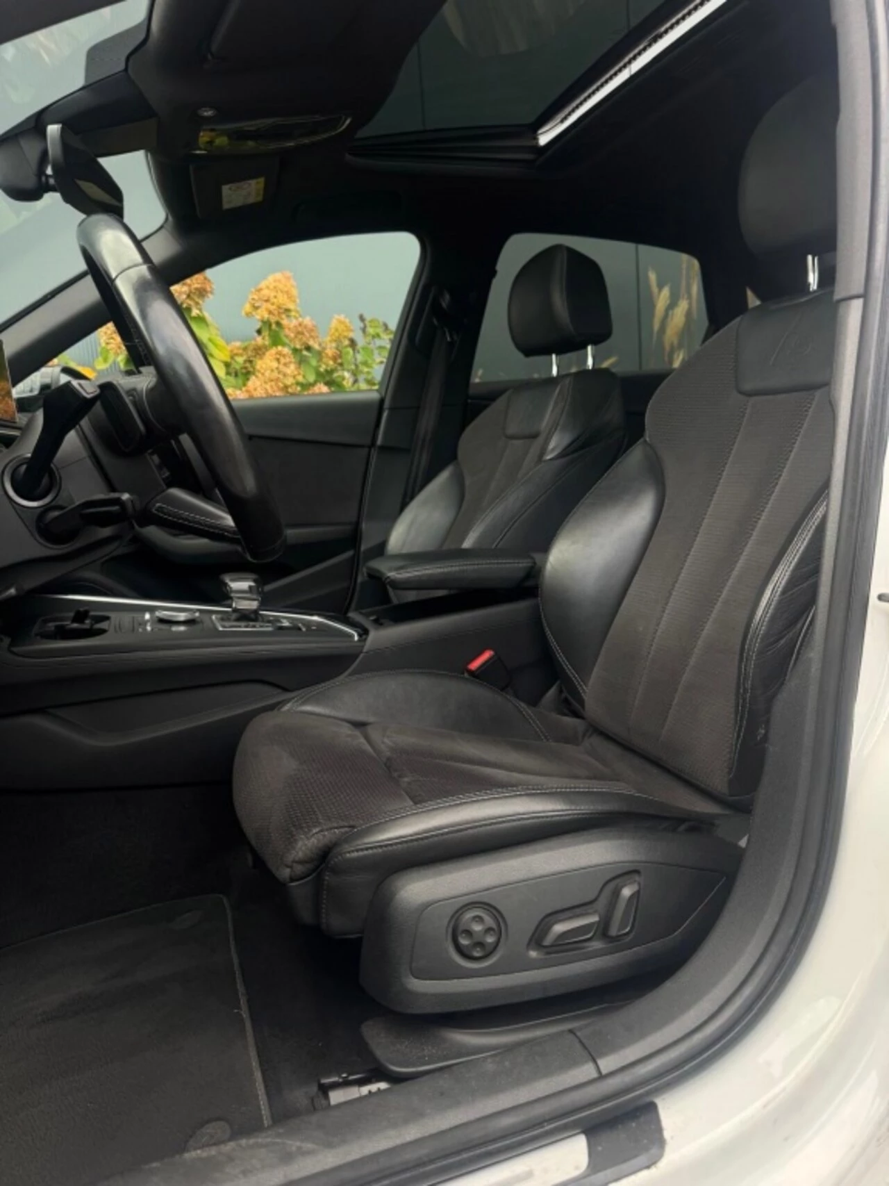 Hoofdafbeelding Audi S4