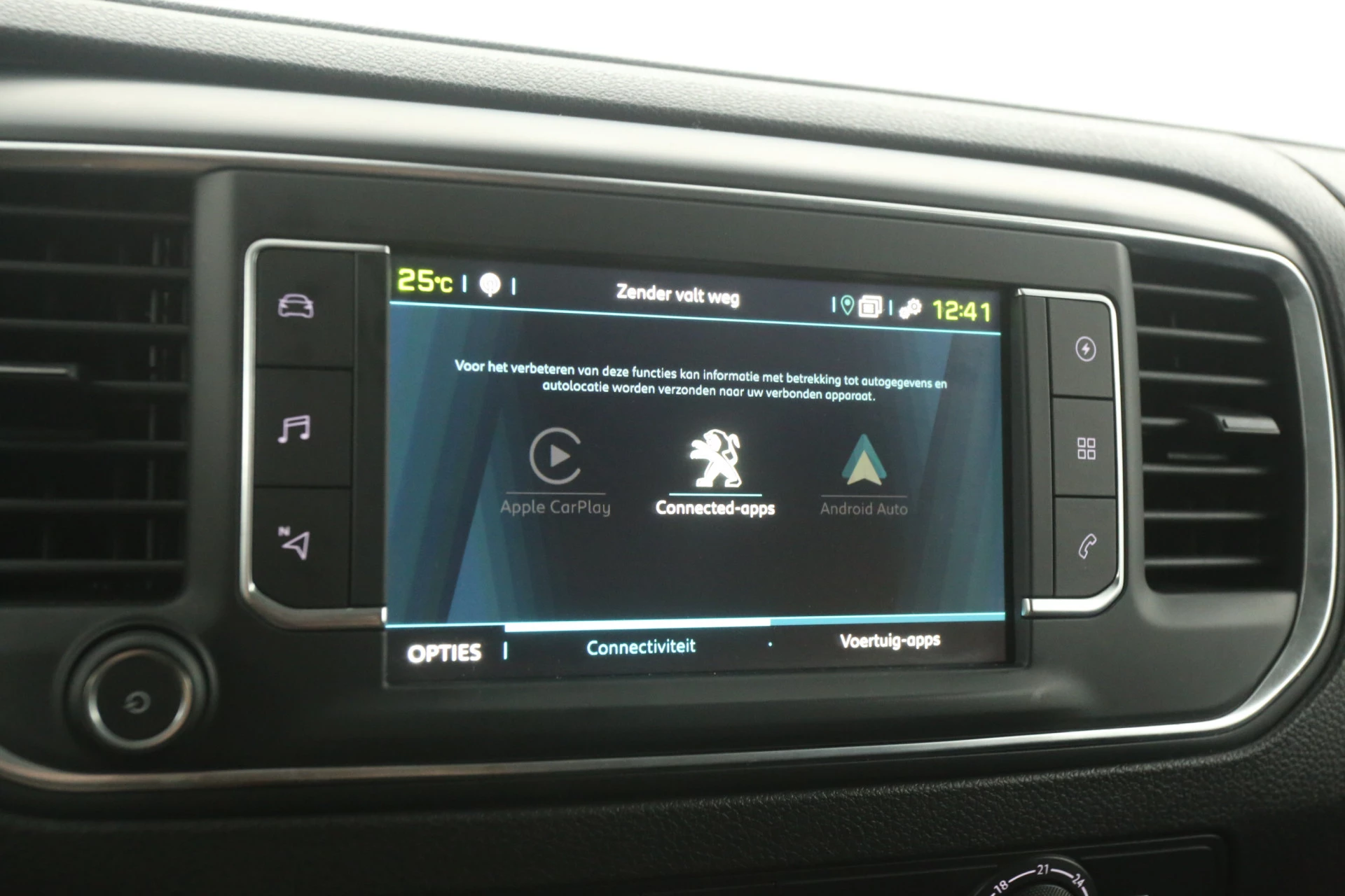 Hoofdafbeelding Peugeot e-Expert