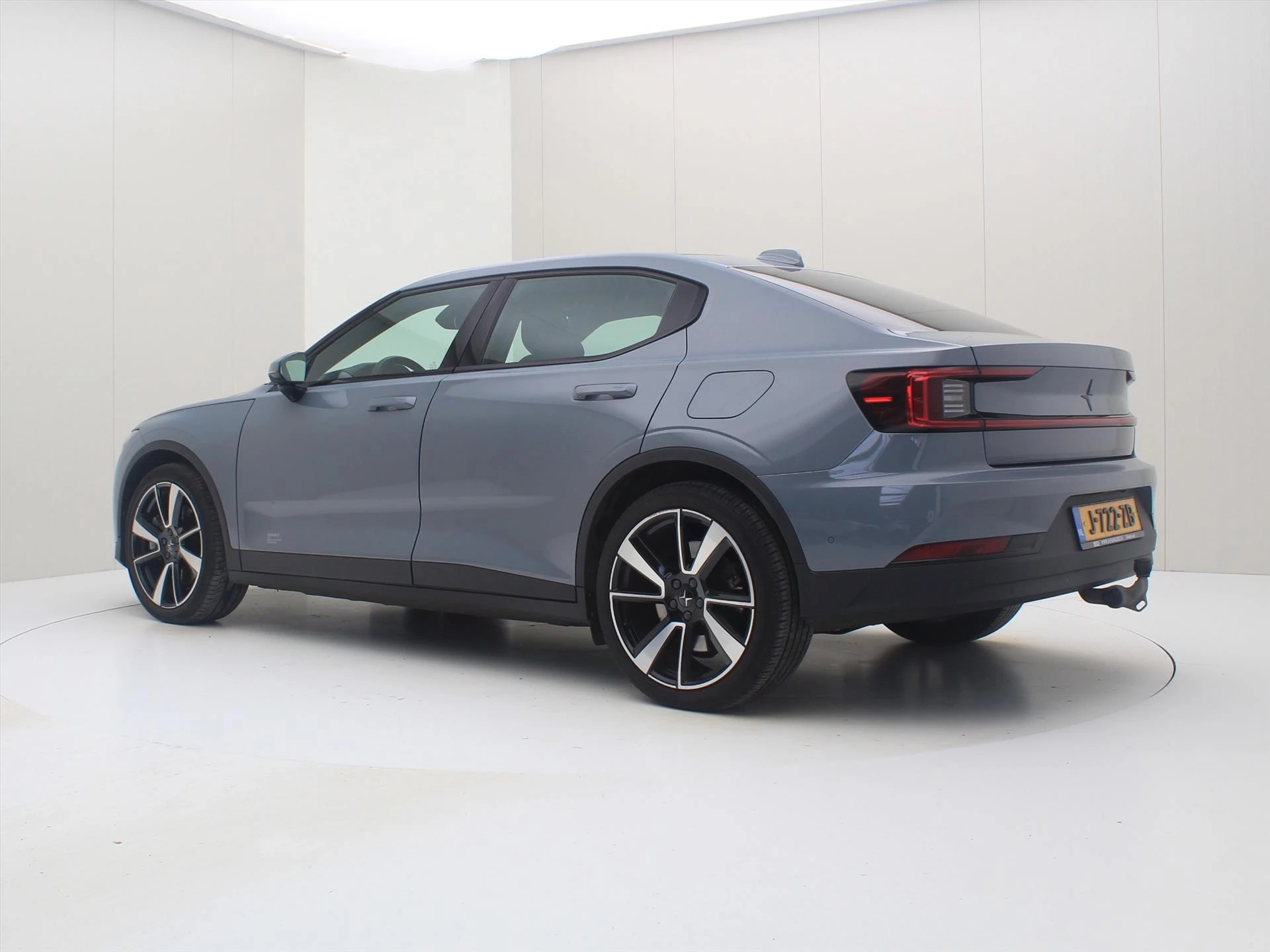 Hoofdafbeelding Polestar 2