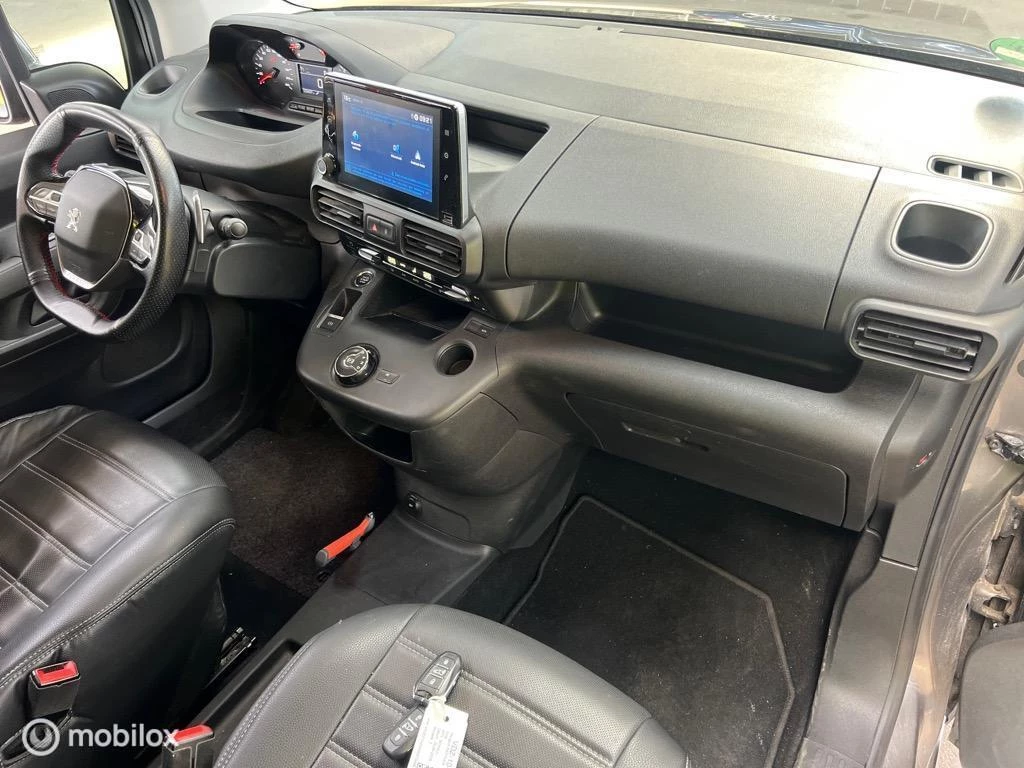 Hoofdafbeelding Peugeot Partner