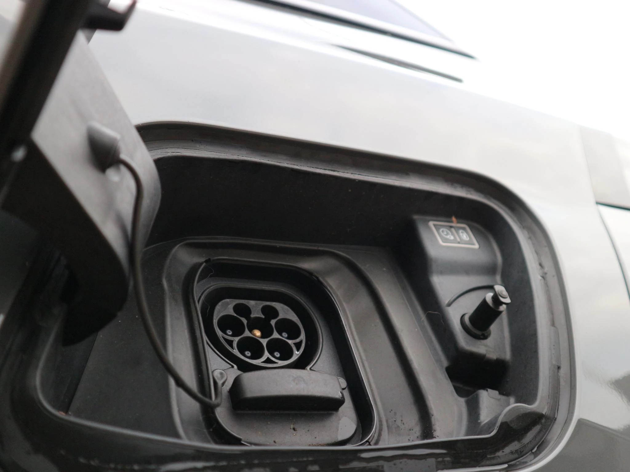 Hoofdafbeelding Peugeot e-2008