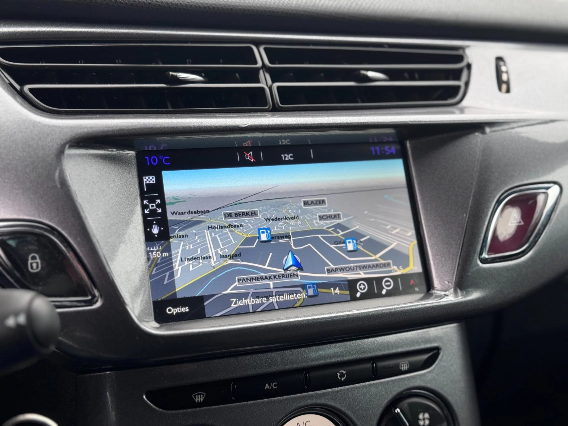 Hoofdafbeelding DS DS 3