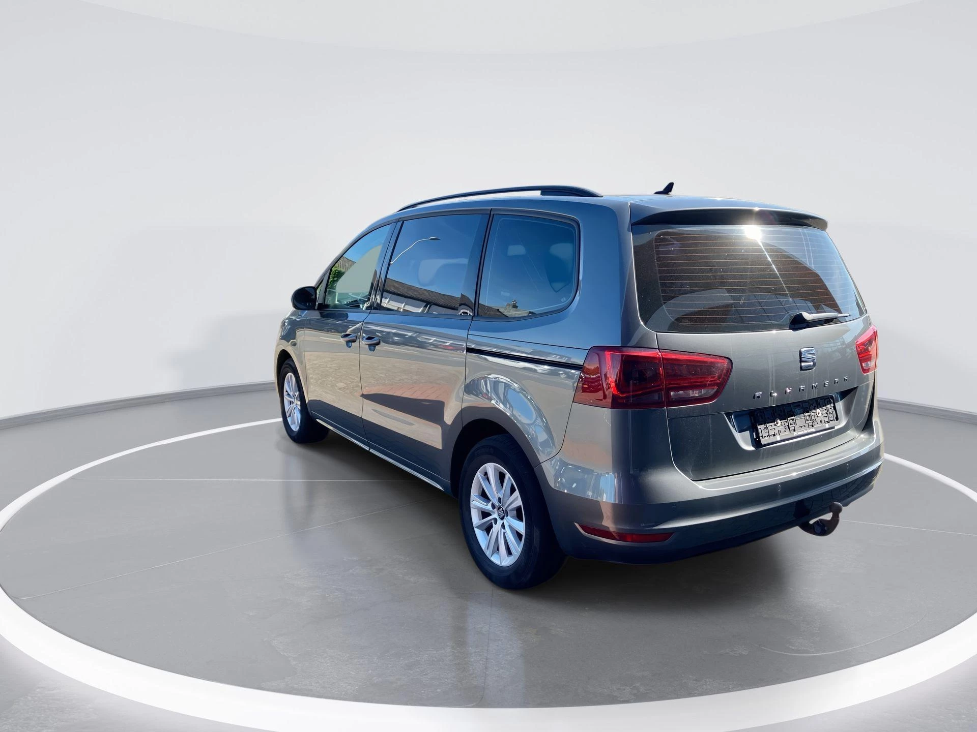 Hoofdafbeelding SEAT Alhambra