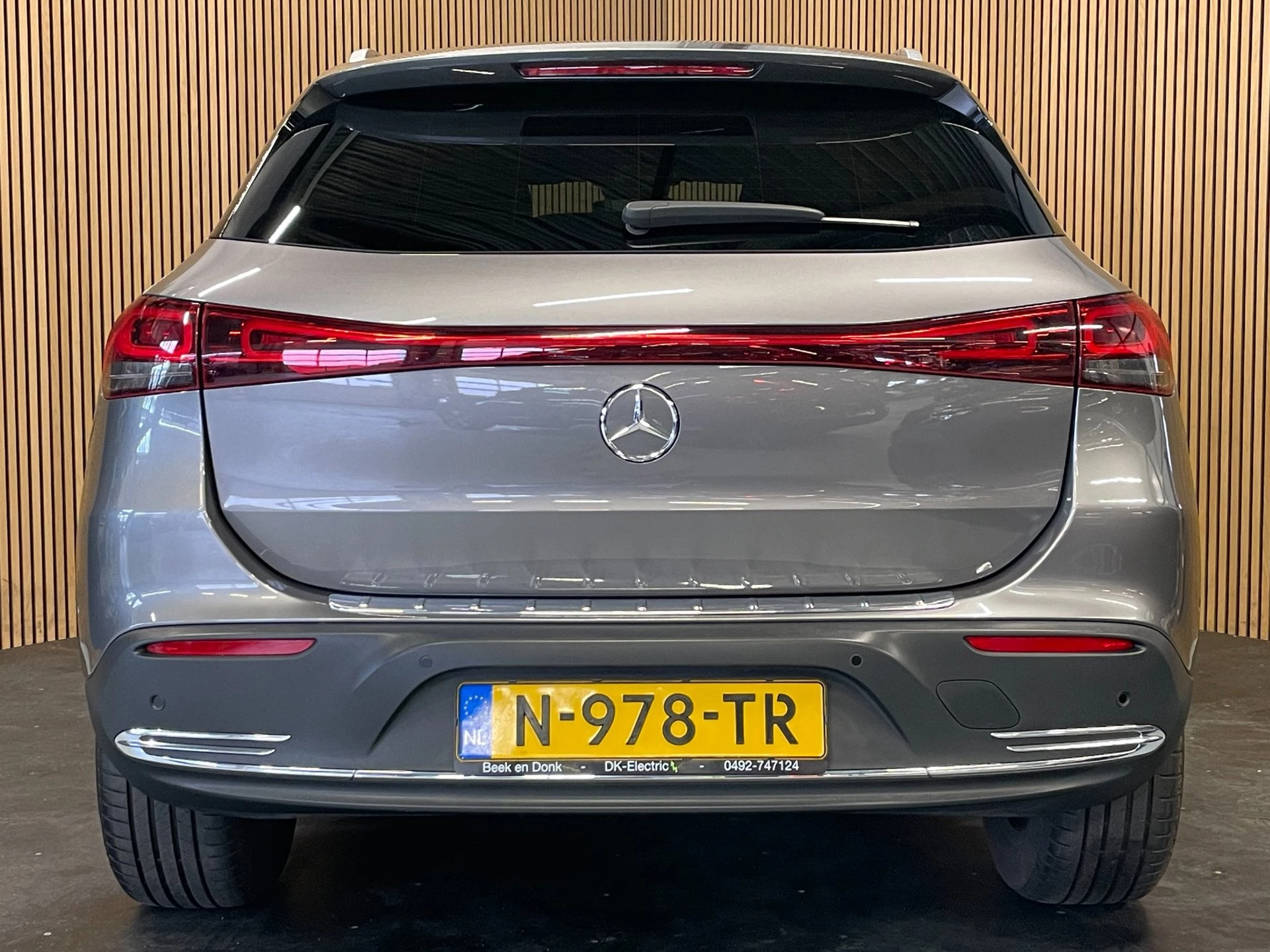 Hoofdafbeelding Mercedes-Benz EQA