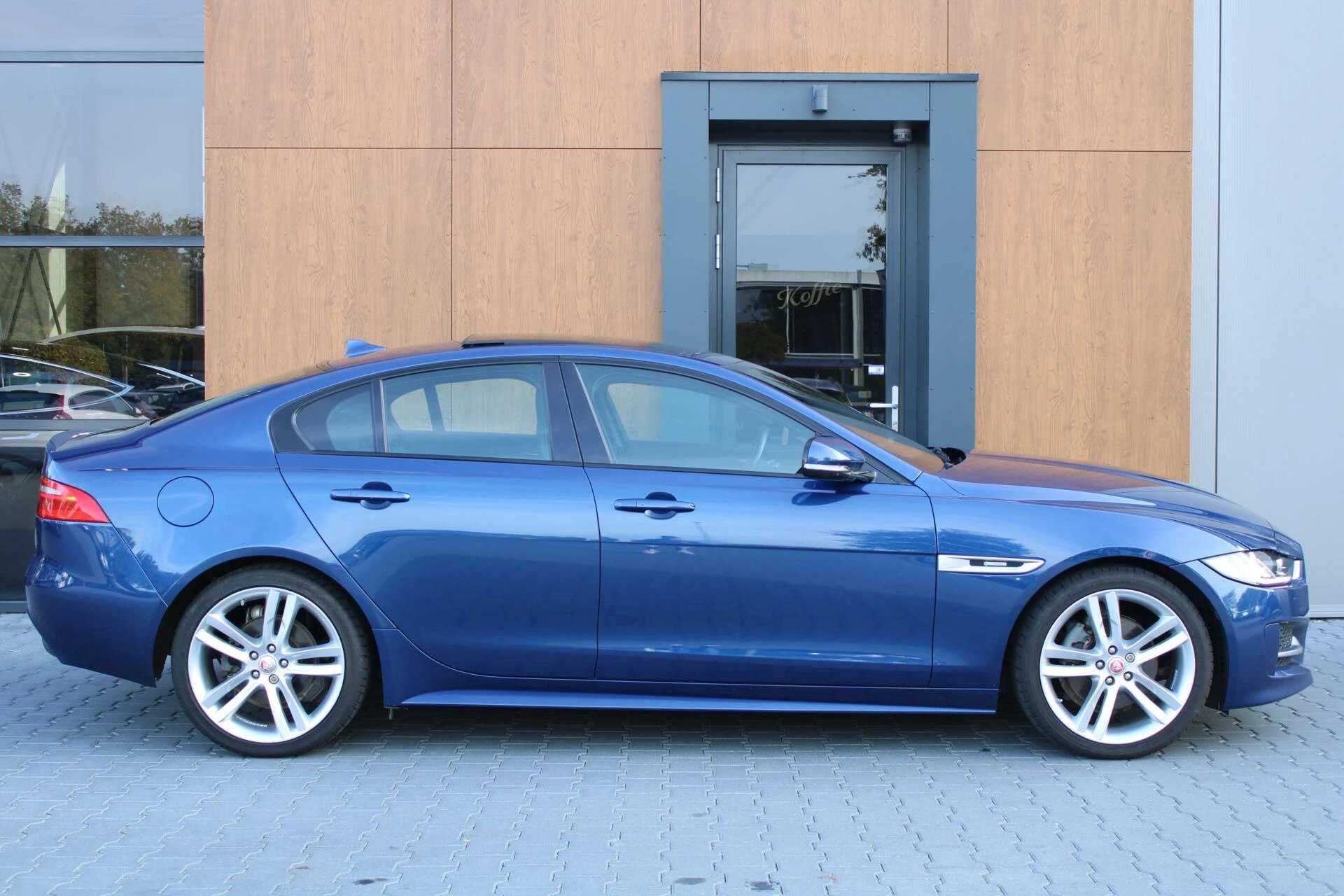 Hoofdafbeelding Jaguar XE