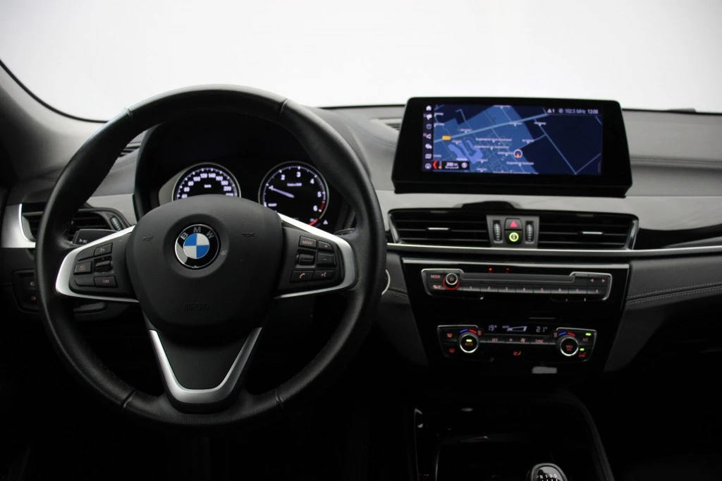 Hoofdafbeelding BMW X2