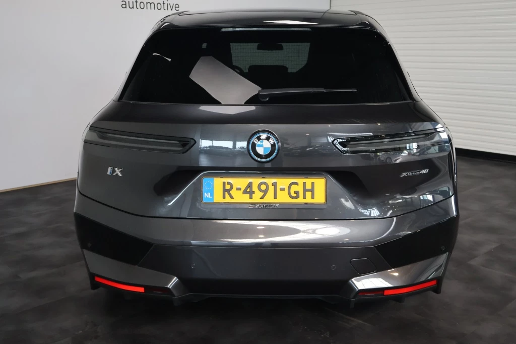 Hoofdafbeelding BMW iX