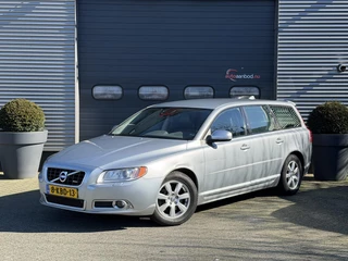 Volvo V70 1.6 T4 R-Edition | Navigatie | Lederen Bekleding | Xenon | Lichtmetalen Velgen | Parkeersensoren |