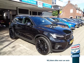 Hoofdafbeelding Volvo XC40 Volvo XC40 1.5 T4 R PLUS BRIGHT