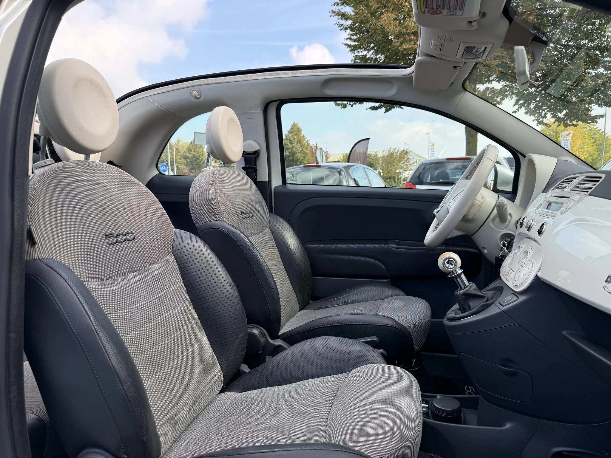 Hoofdafbeelding Fiat 500C