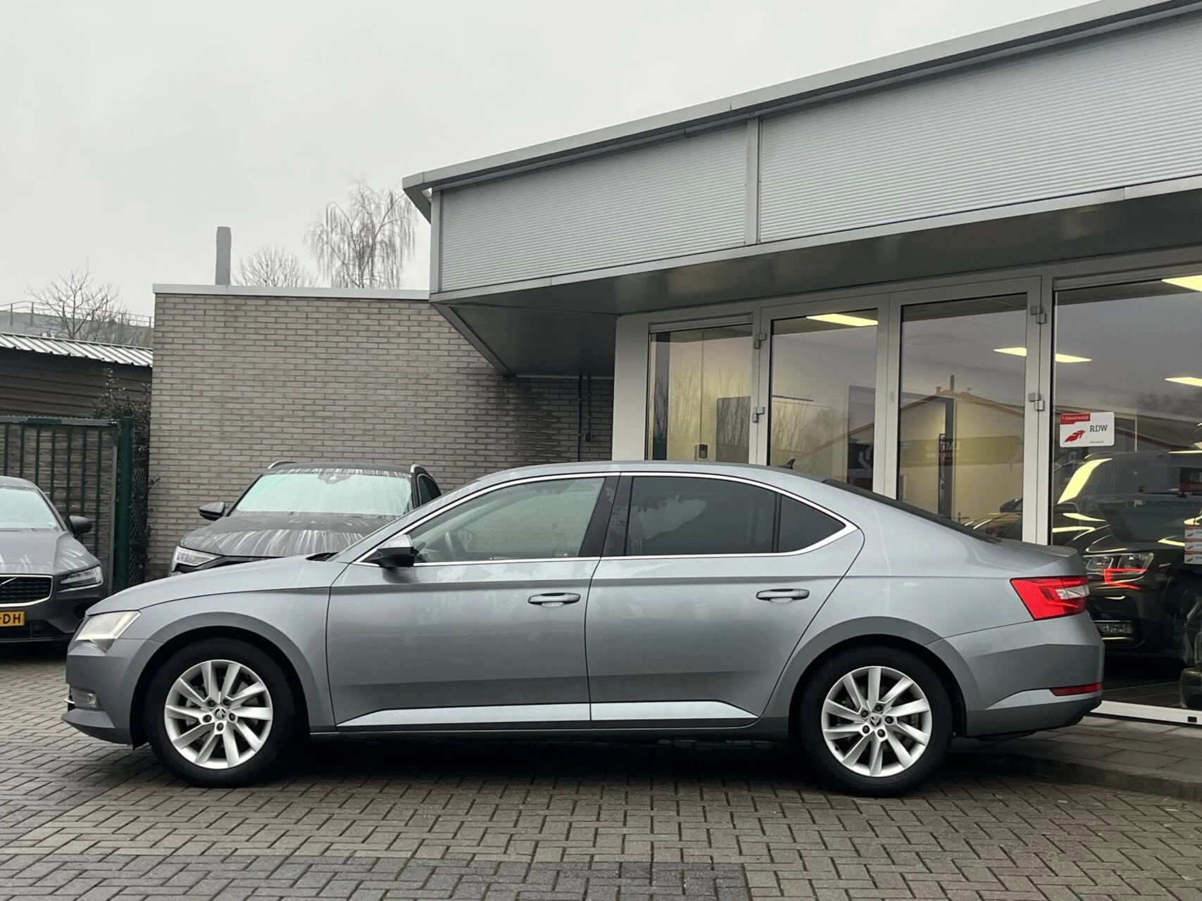 Hoofdafbeelding Škoda Superb